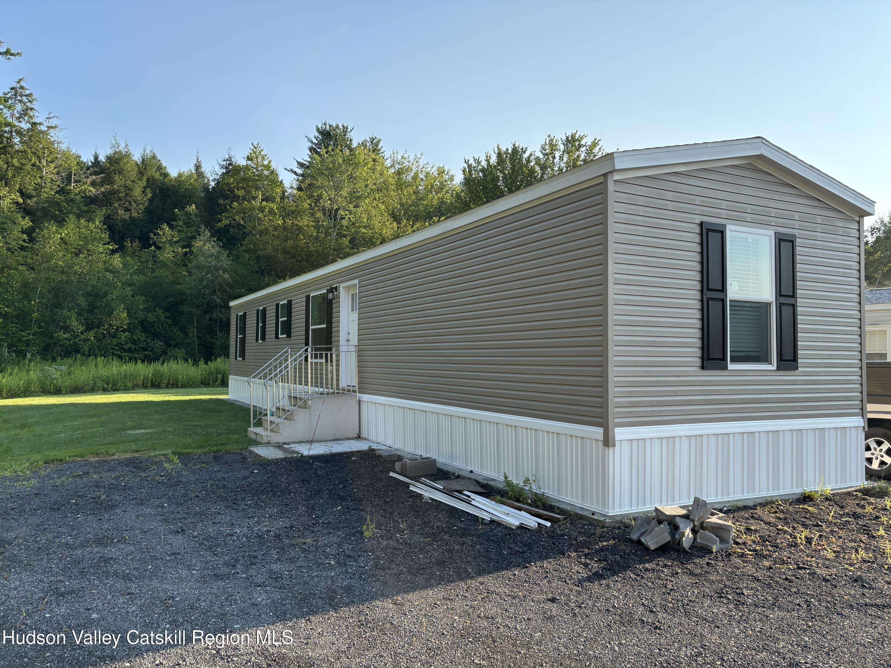 Stephentown, NY 12169,20 Mountain View WAY