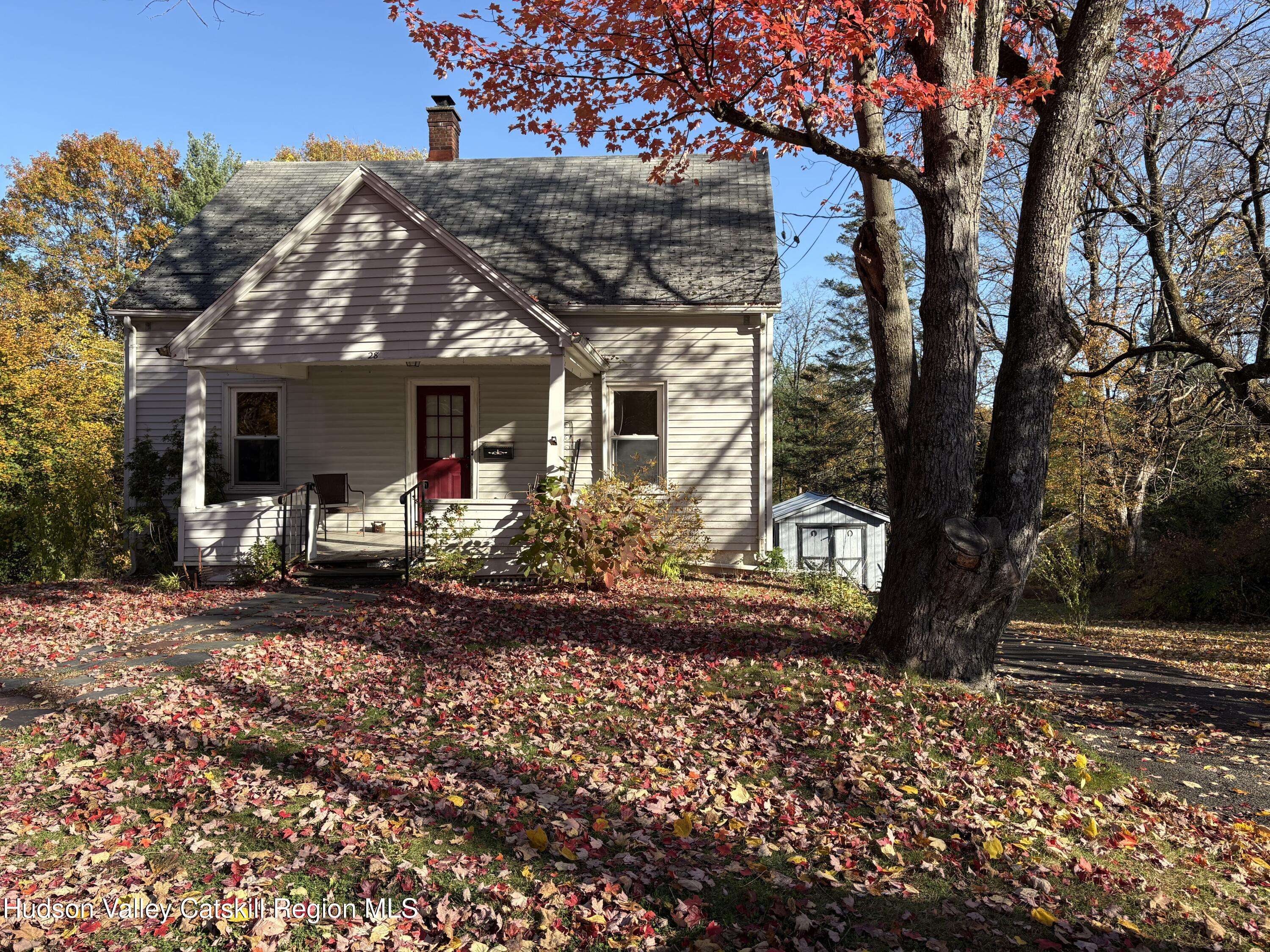 New Paltz, NY 12561,28 North Manheim BLVD