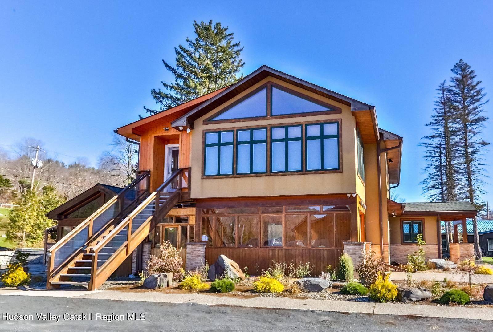 Hunter, NY 12442,8216 New York 23a