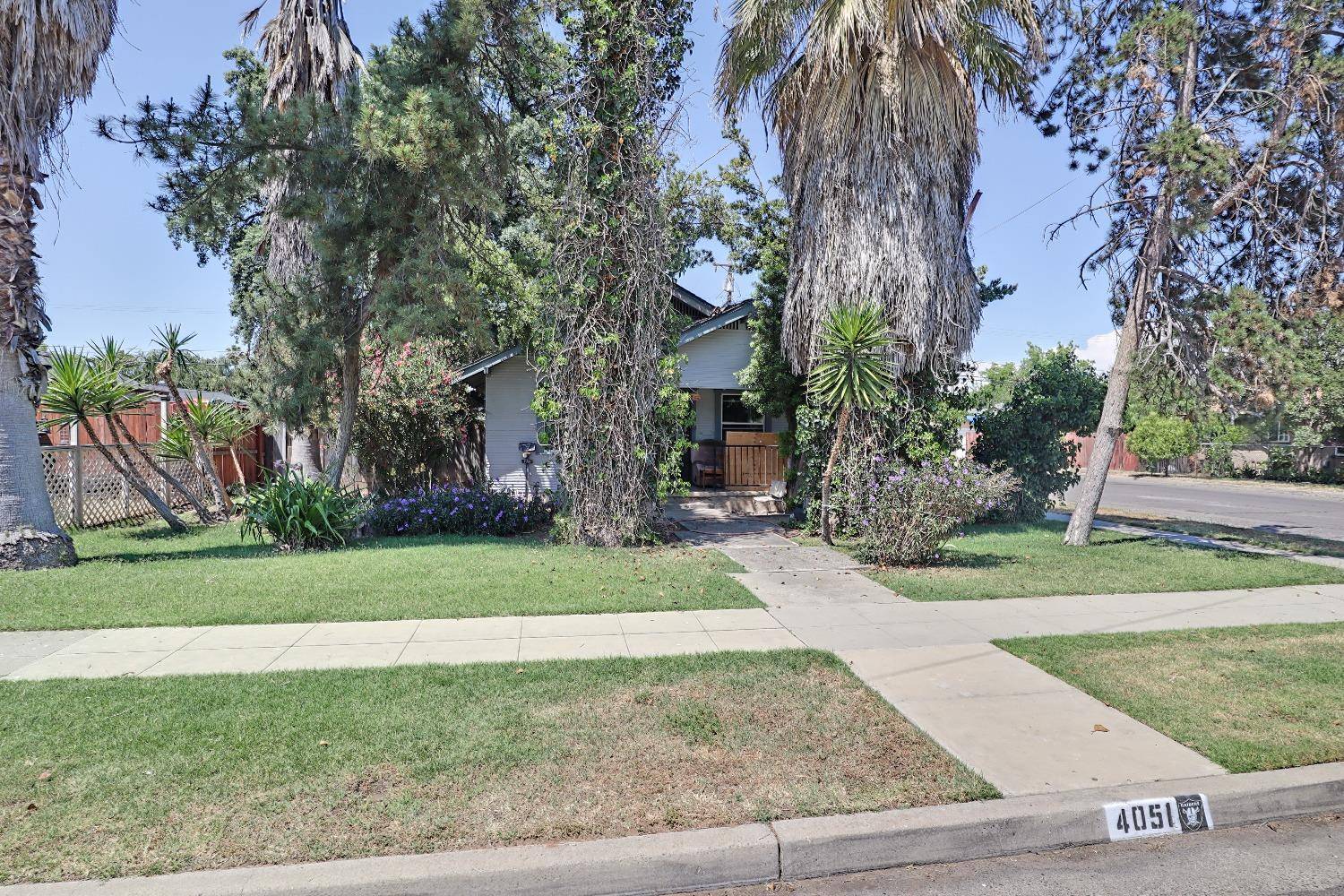 Fresno, CA 93702,4051 E Washington Avenue