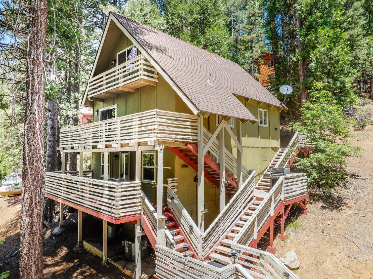 Yosemite West, CA 95389,7240 Yosemite Park Way Unit A & B