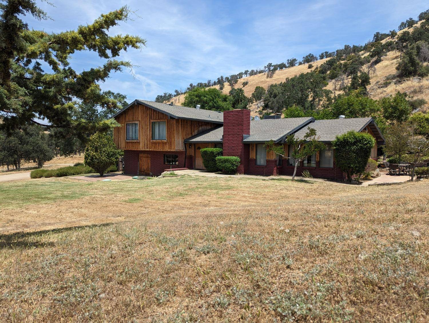 Squaw Valley, CA 93675,37730 Barberry Lane