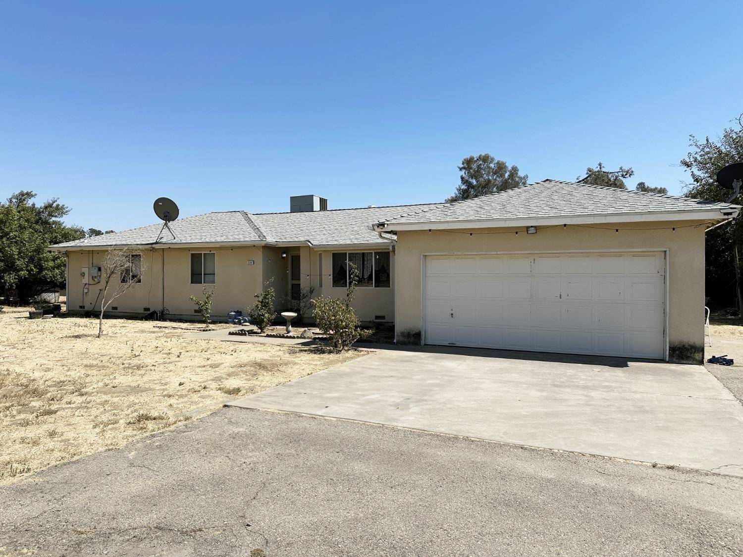 Sanger, CA 93657,12247 E Clinton Avenue