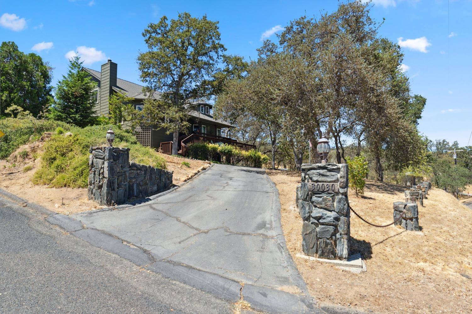 Coarsegold, CA 93614,30030 Horseshoe Drive