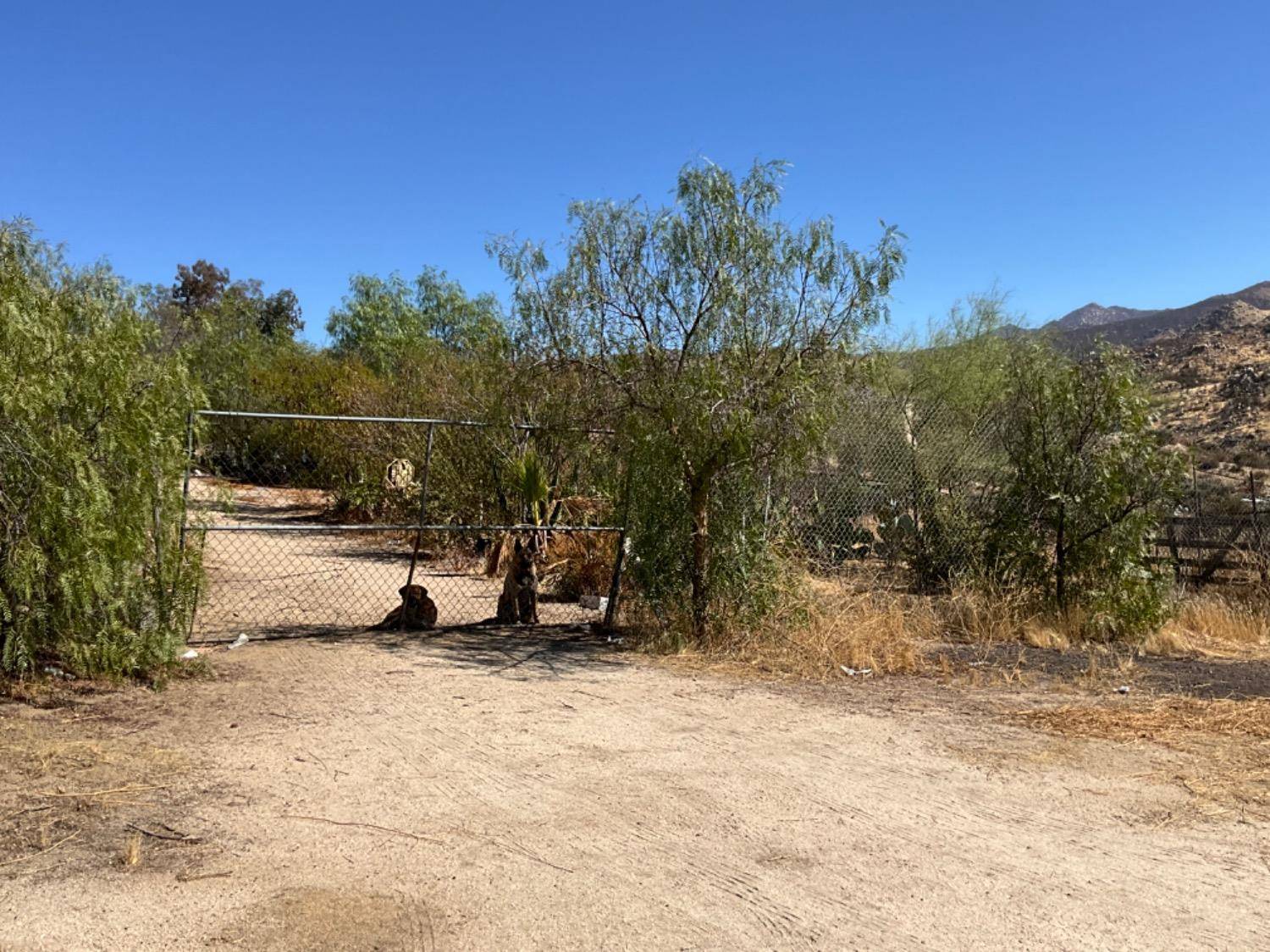 Riverside, CA 92536,0 Oatman Lane