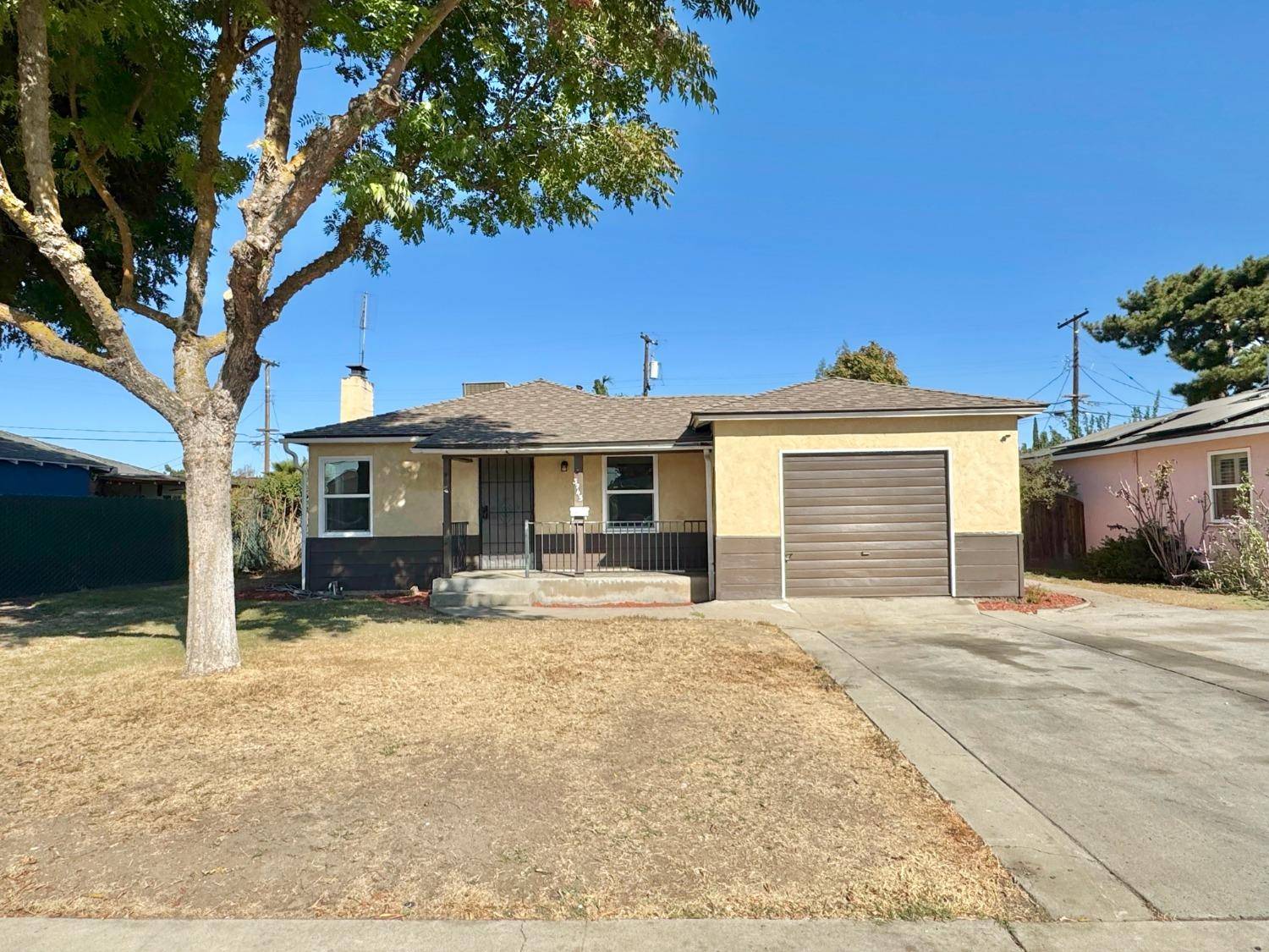 Fresno, CA 93703,3745 Kenmore Drive