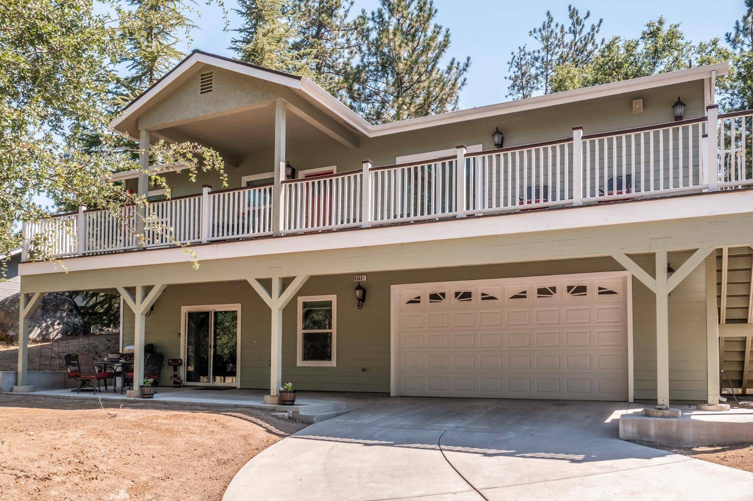 Oakhurst, CA 93644,48441 Woodbend Court