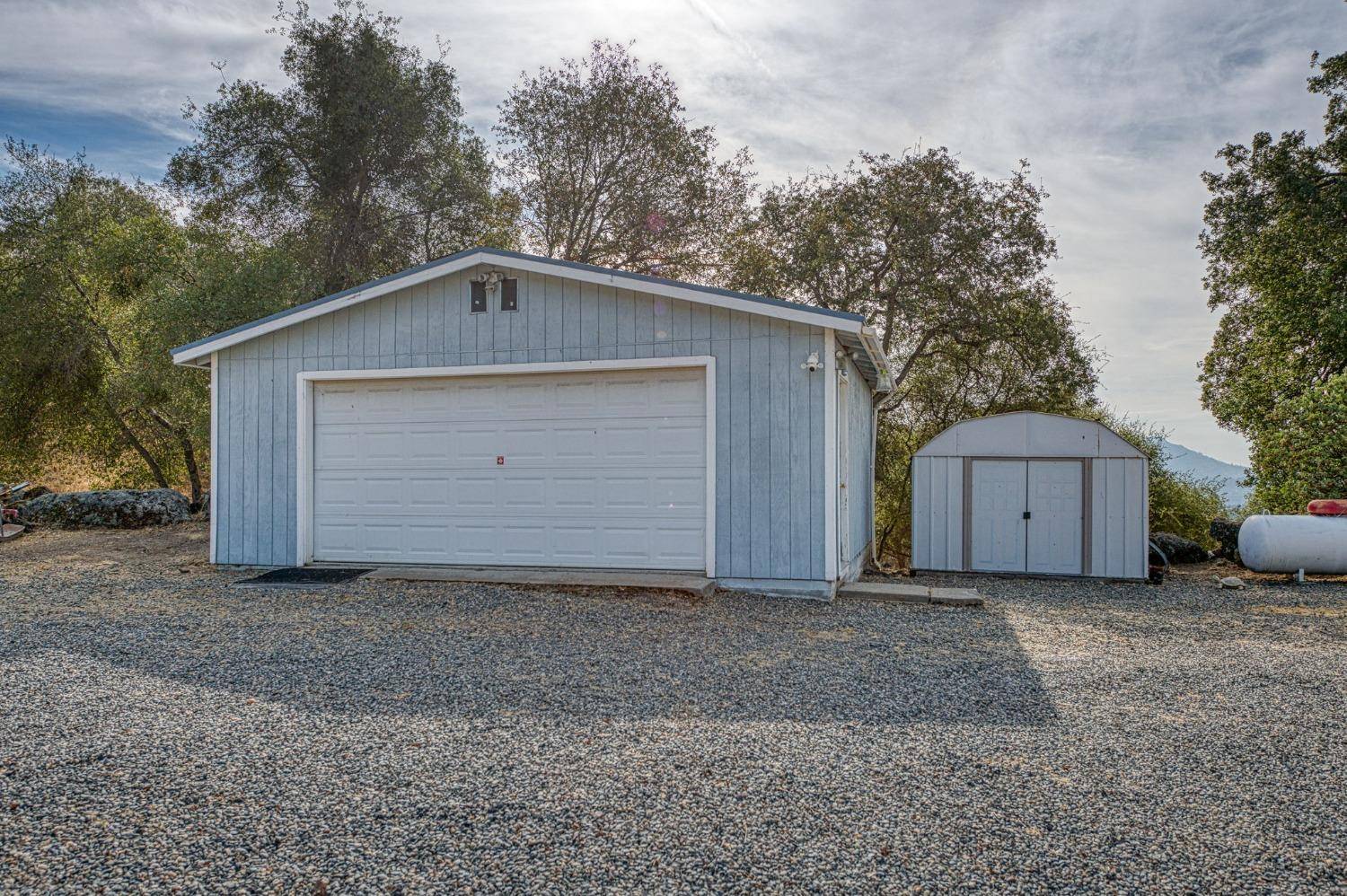 Auberry, CA 93602,33545 Auberry Road