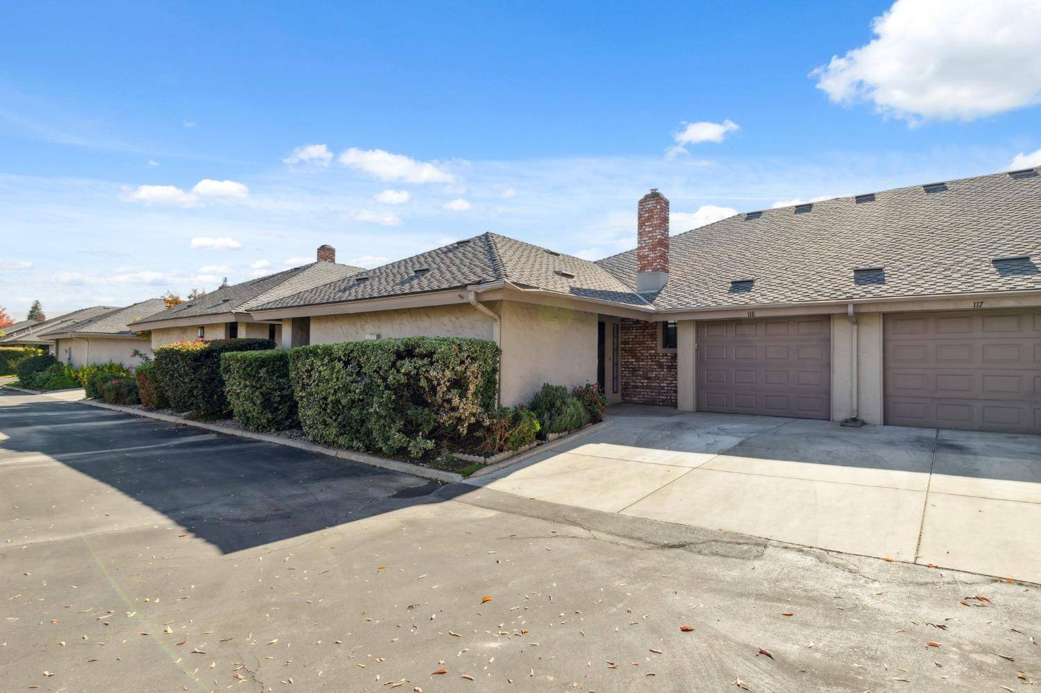 Fresno, CA 93720,315 Nees  Unit 118