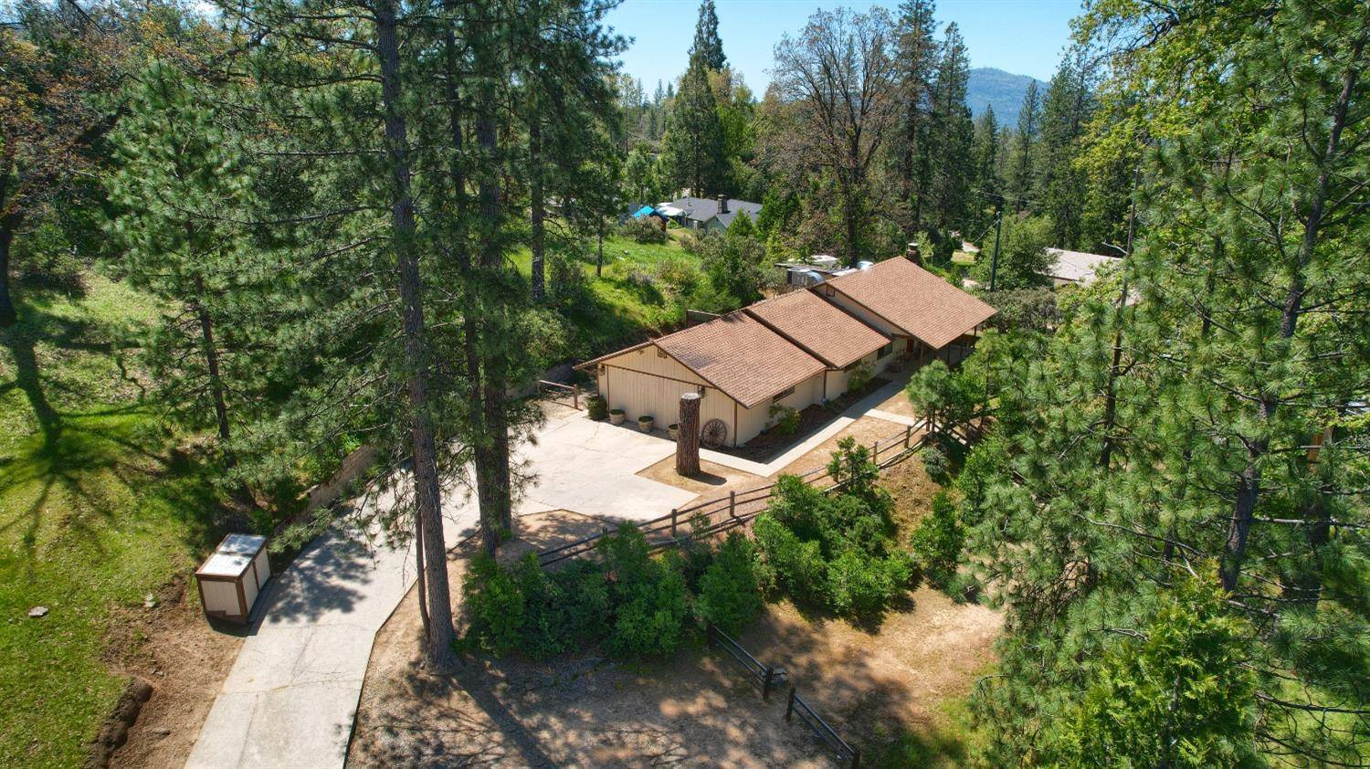 Oakhurst, CA 93644,50986 Road 632