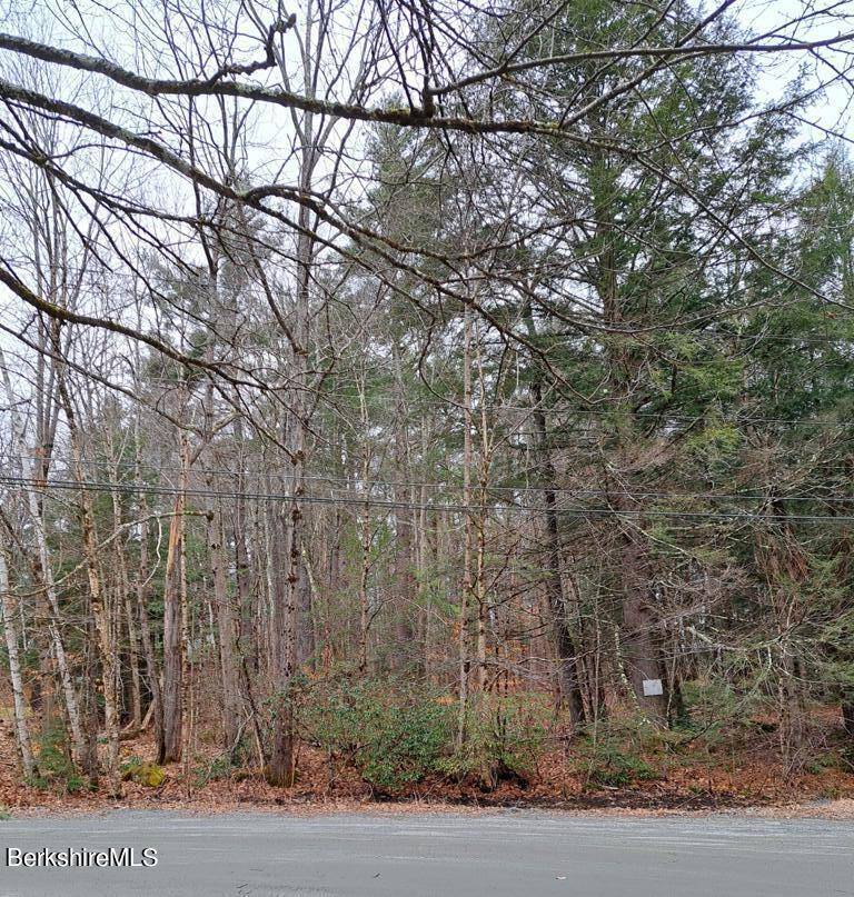 Tolland, MA 01034,0 Lands End Dr