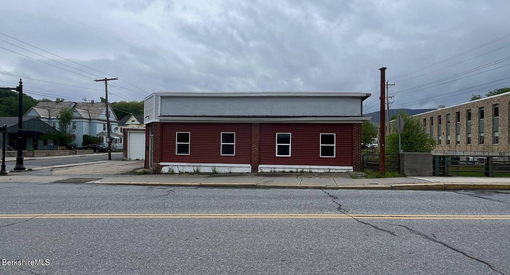 North Adams, MA 01247,156 River St