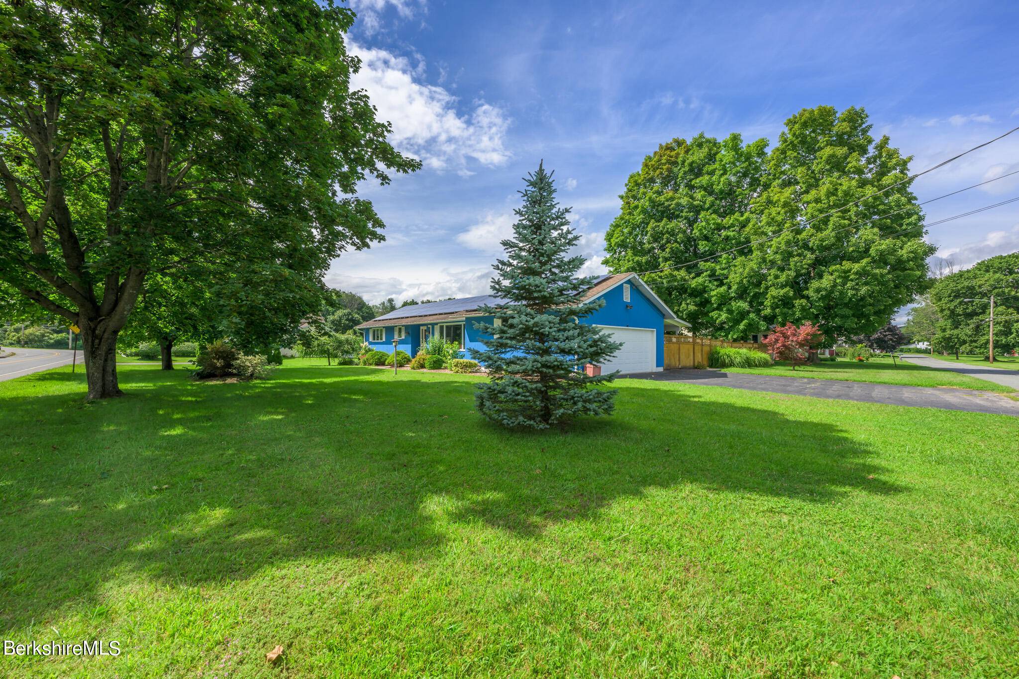 West Stockbridge, MA 01266,20 State Line Rd