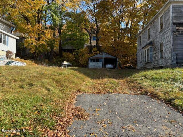 Pittsfield, MA 01201,12 Scammell Ave