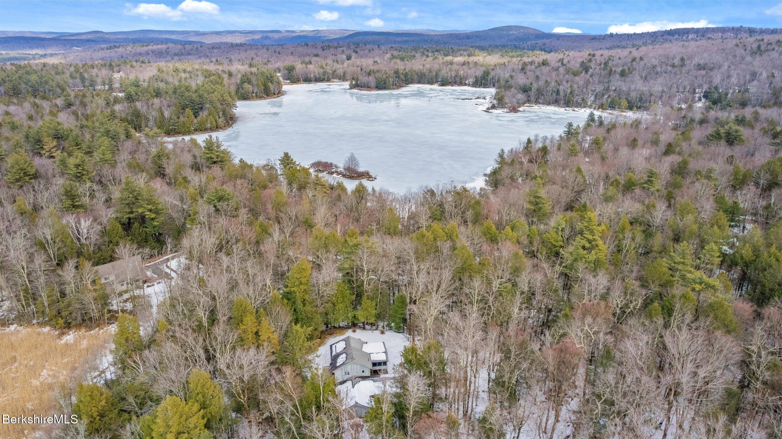 Becket, MA 01223,508 Seneca Dr