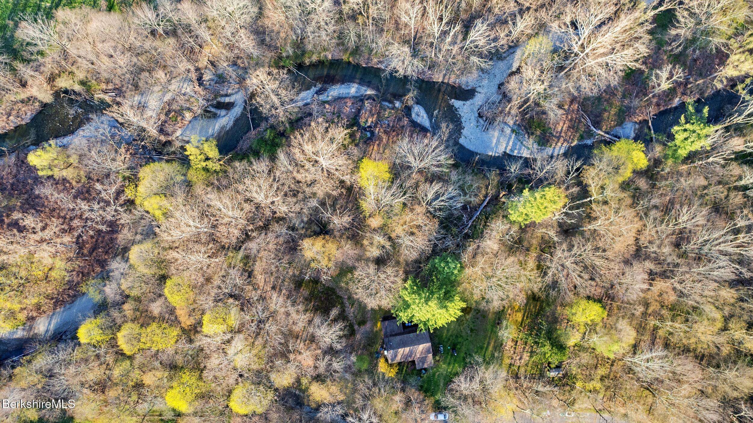 Hillsdale, NY 12529,35 stagecoach Rd