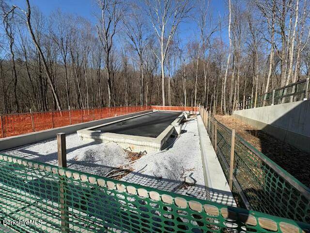 Egremont, MA 01230,67 Blunt Rd
