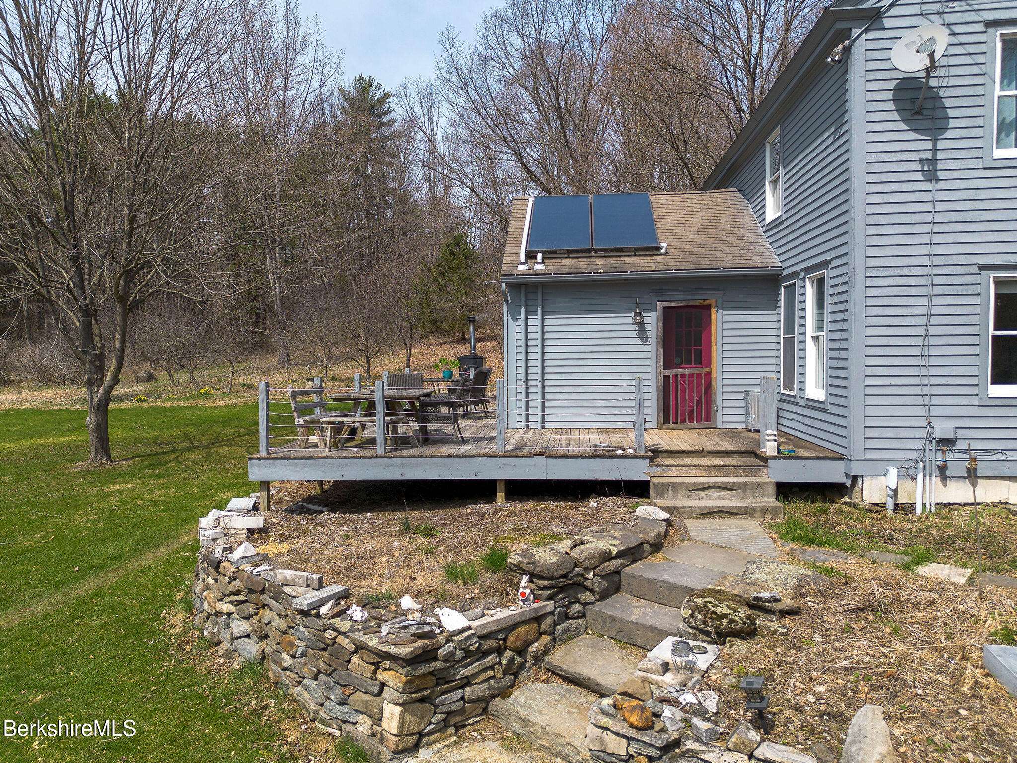 West Stockbridge, MA 01266,276 Great Barrington Rd