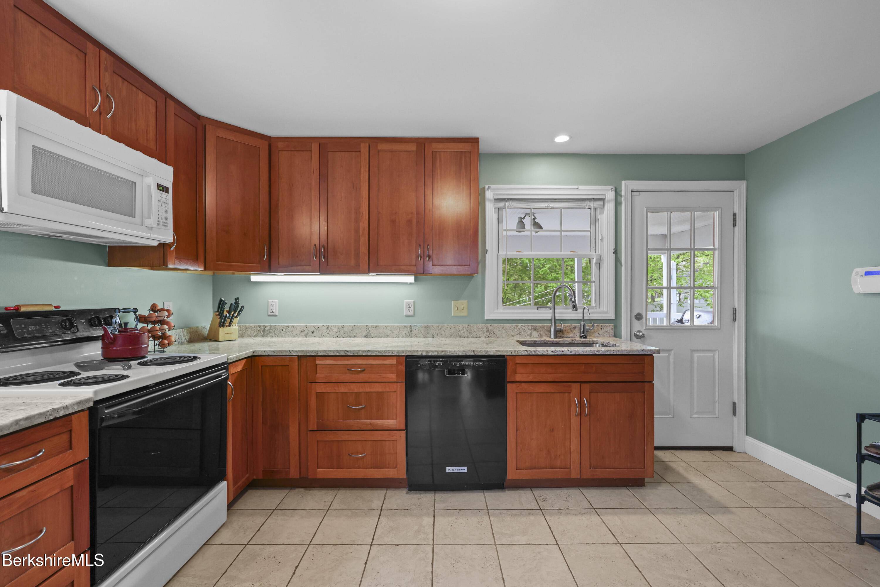 North Adams, MA 01247,19 Elder Ave