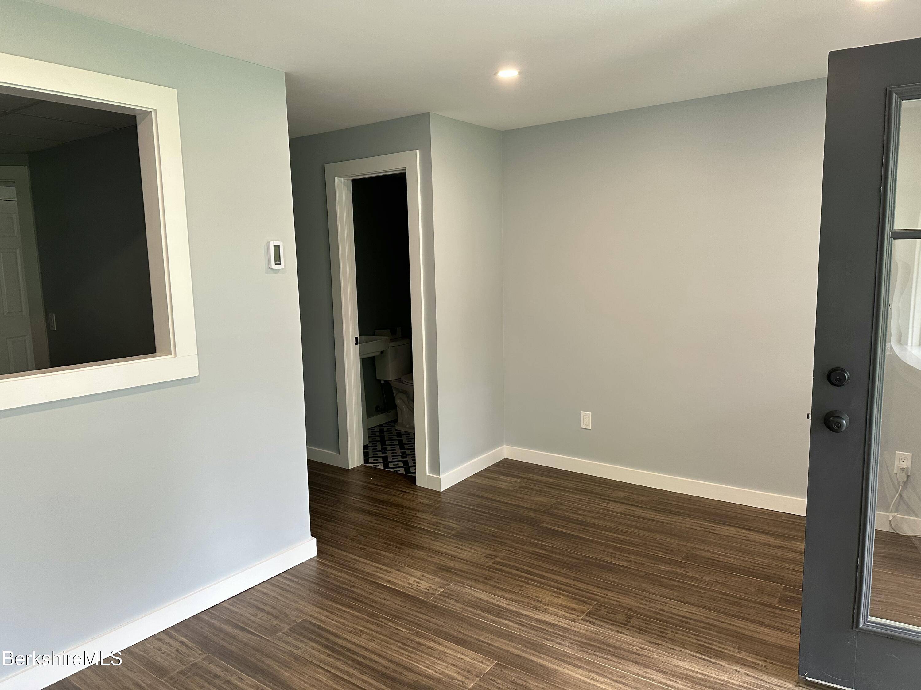 Williamstown, MA 01267,173 Water St #1