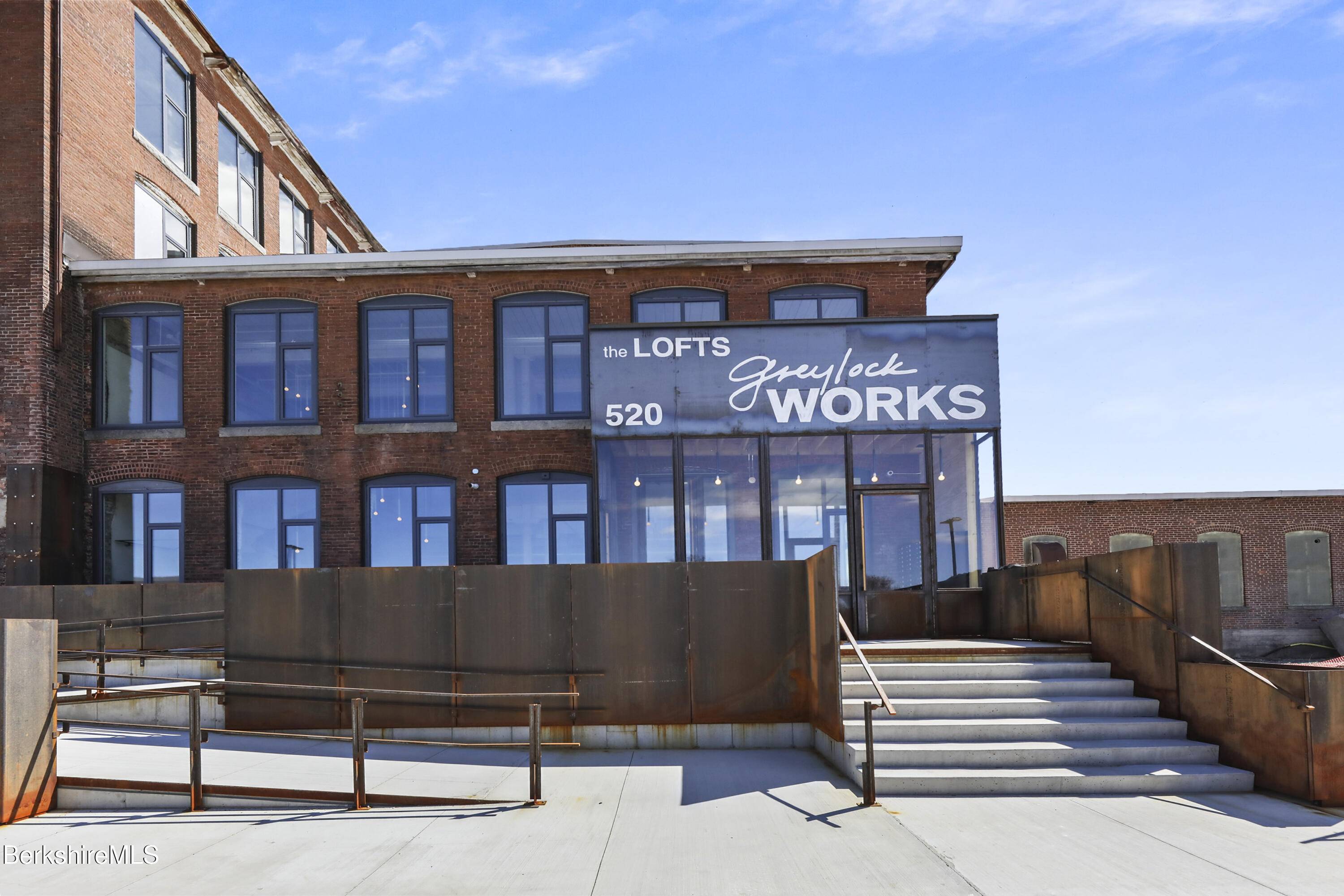 North Adams, MA 01247,520 State Rd #204