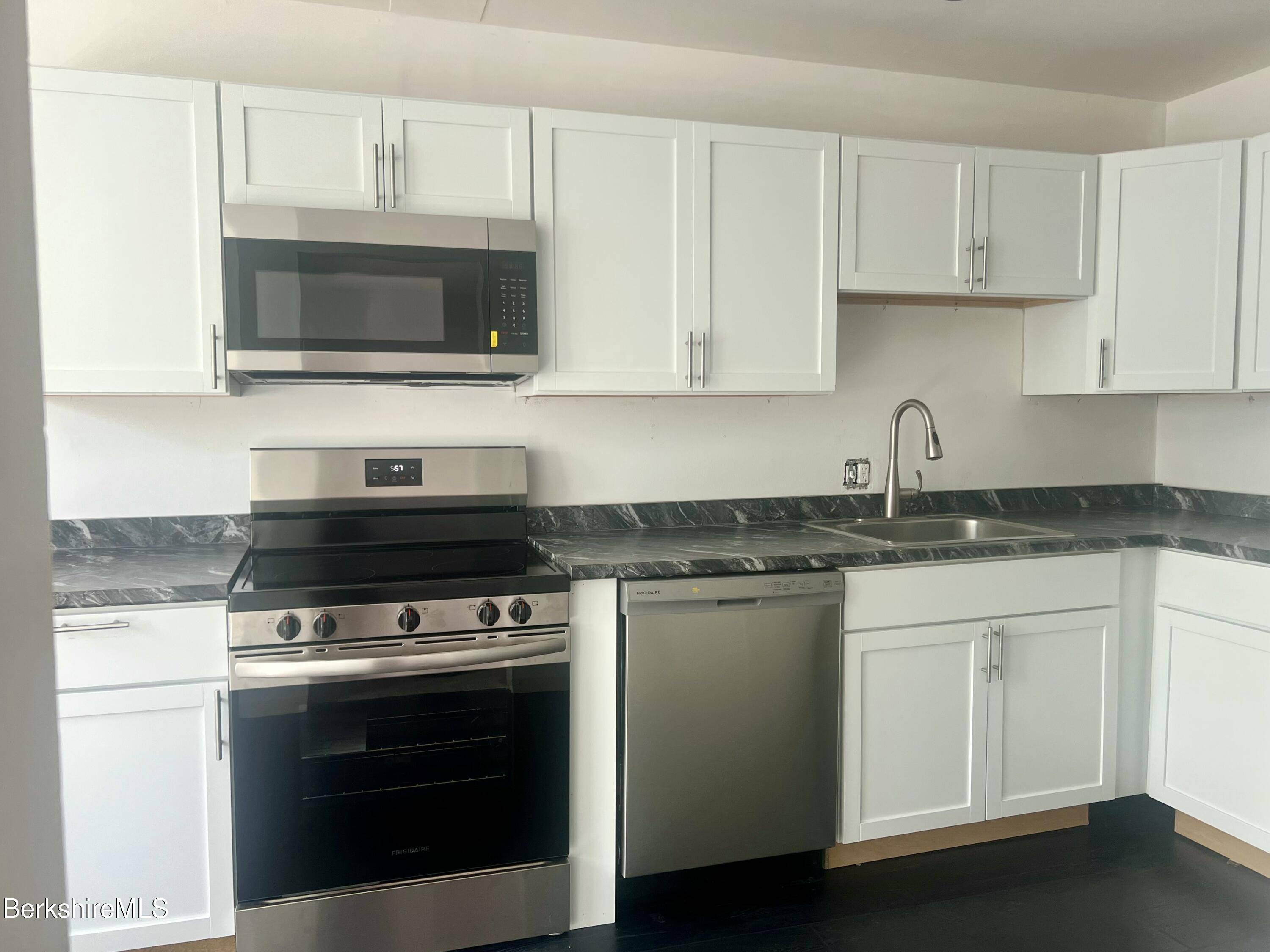 Lenox, MA 01240,260 Pittsfield Rd #B-5