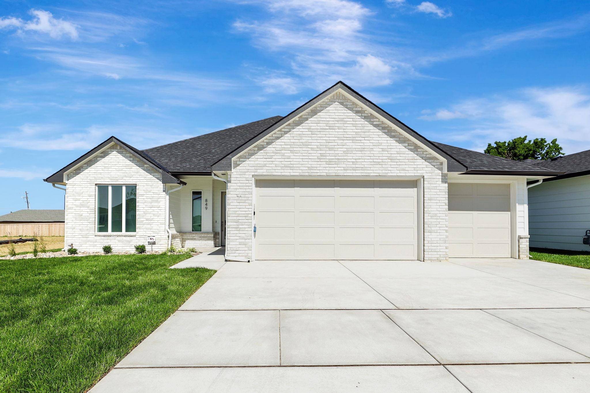 Andover, KS 67002,849 N Speyside Cir