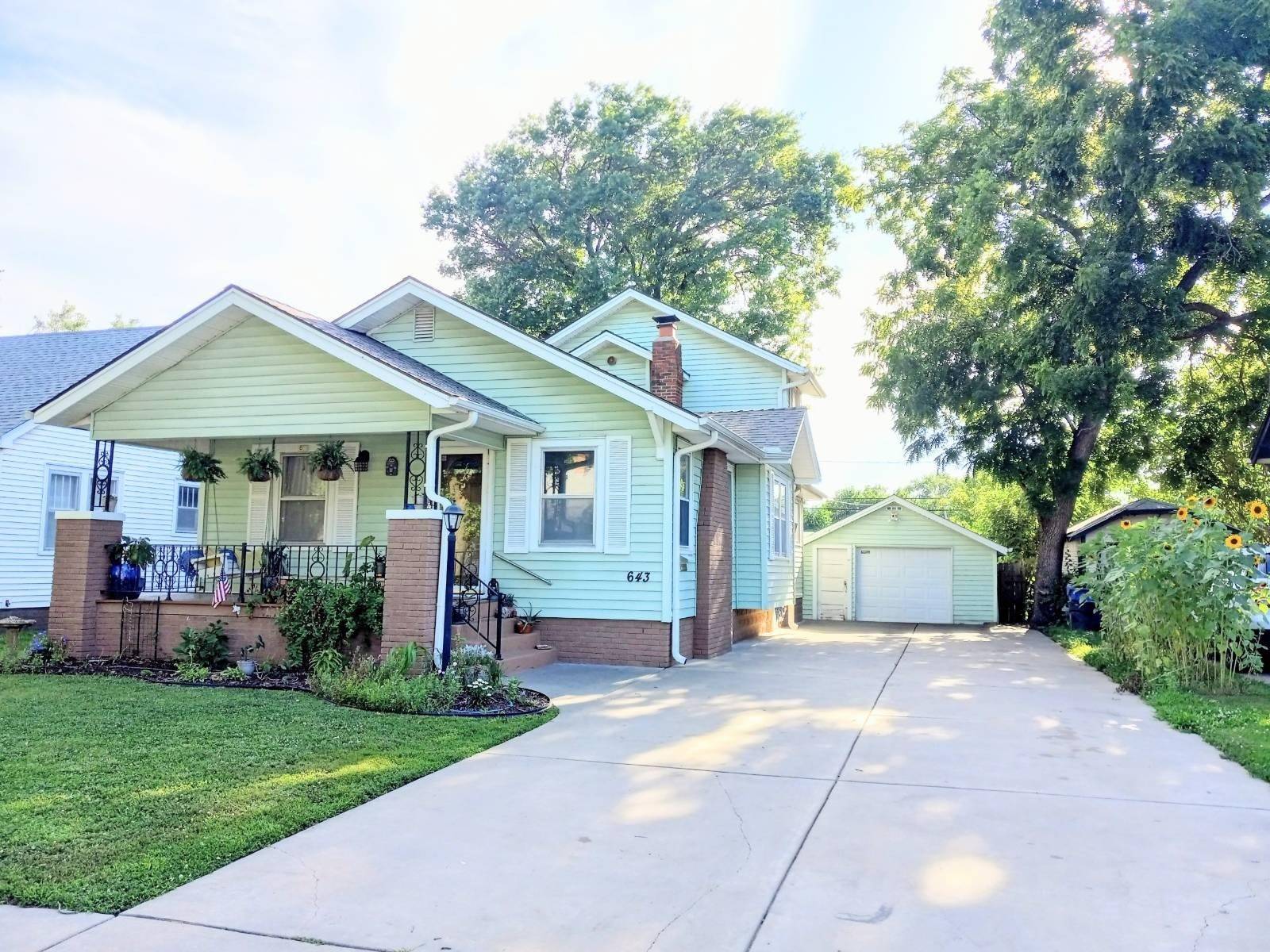 Wichita, KS 67218,643 S Holyoke St