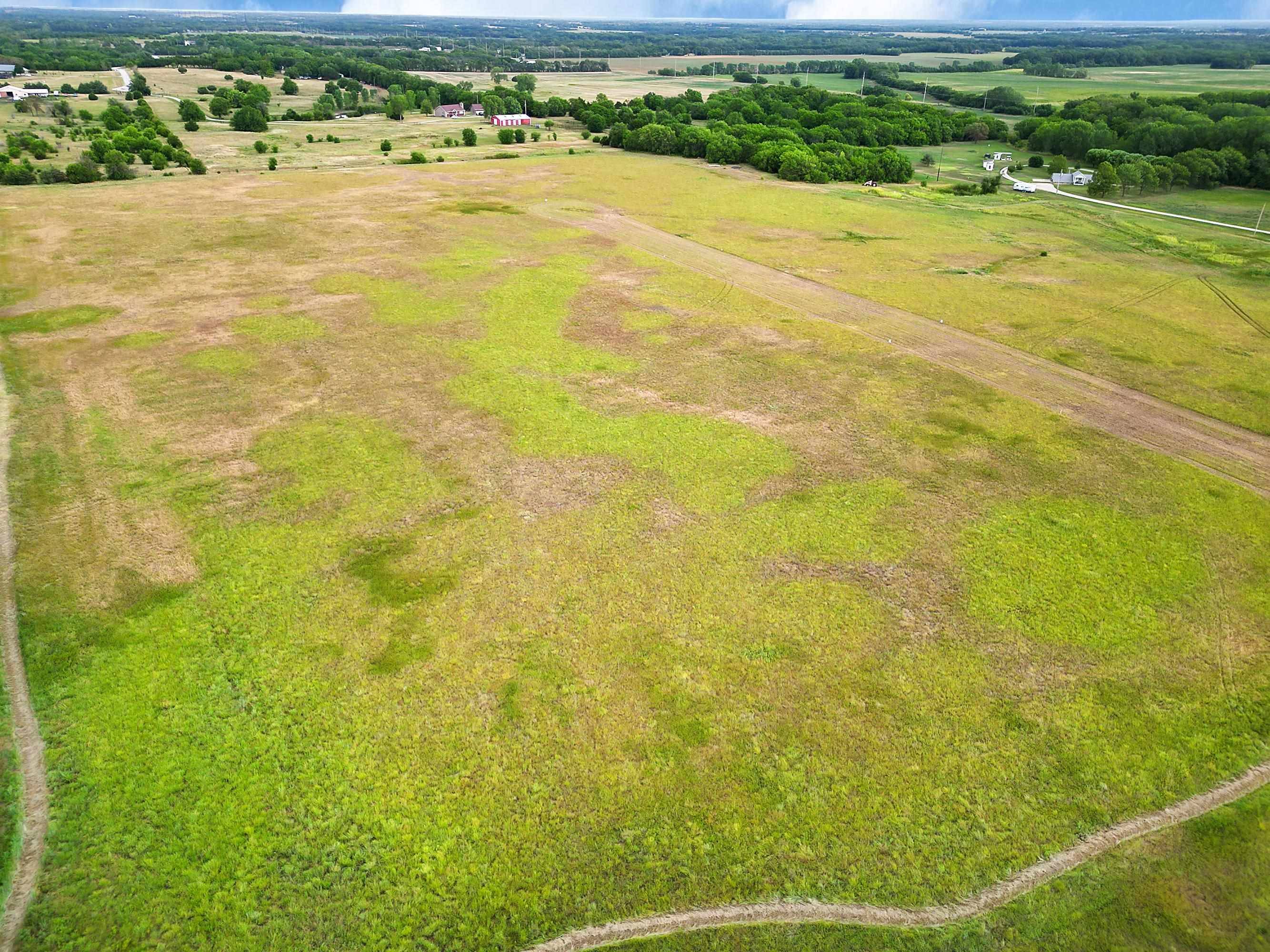 Douglass, KS 67039,0 SW Whitetail Run