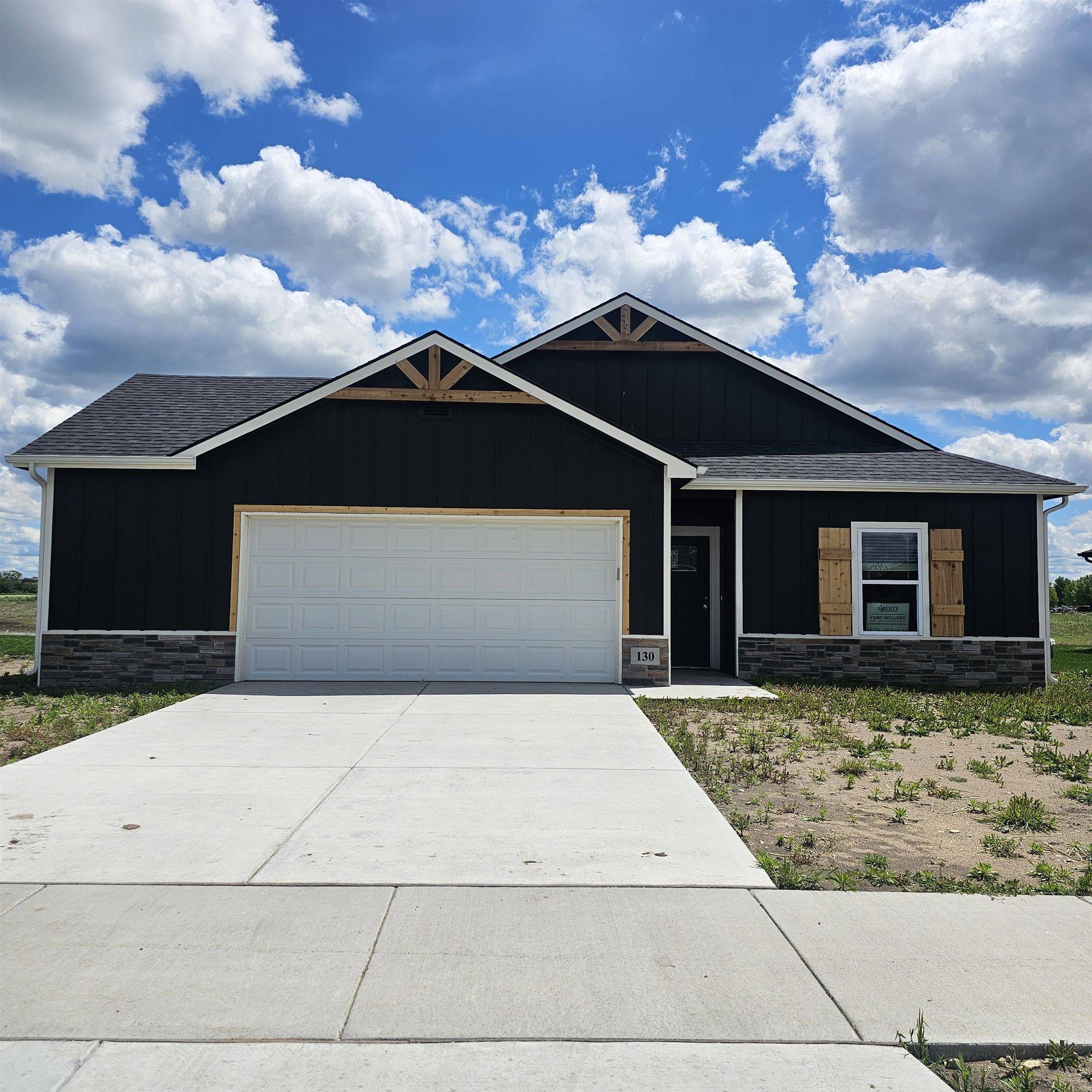 Valley Center, KS 67147,130 S Gatewood St