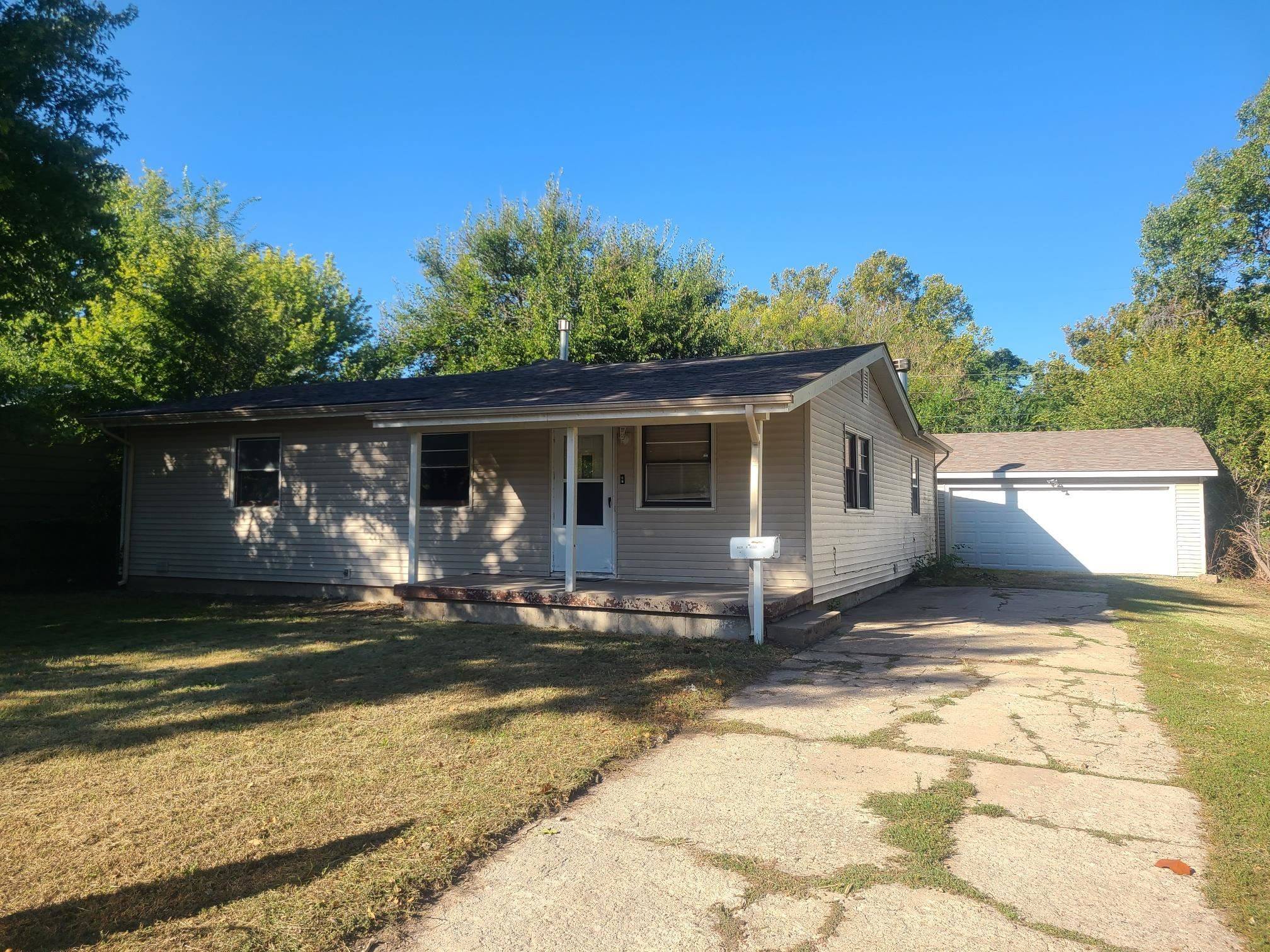Wichita, KS 67217,4635 S Glenn