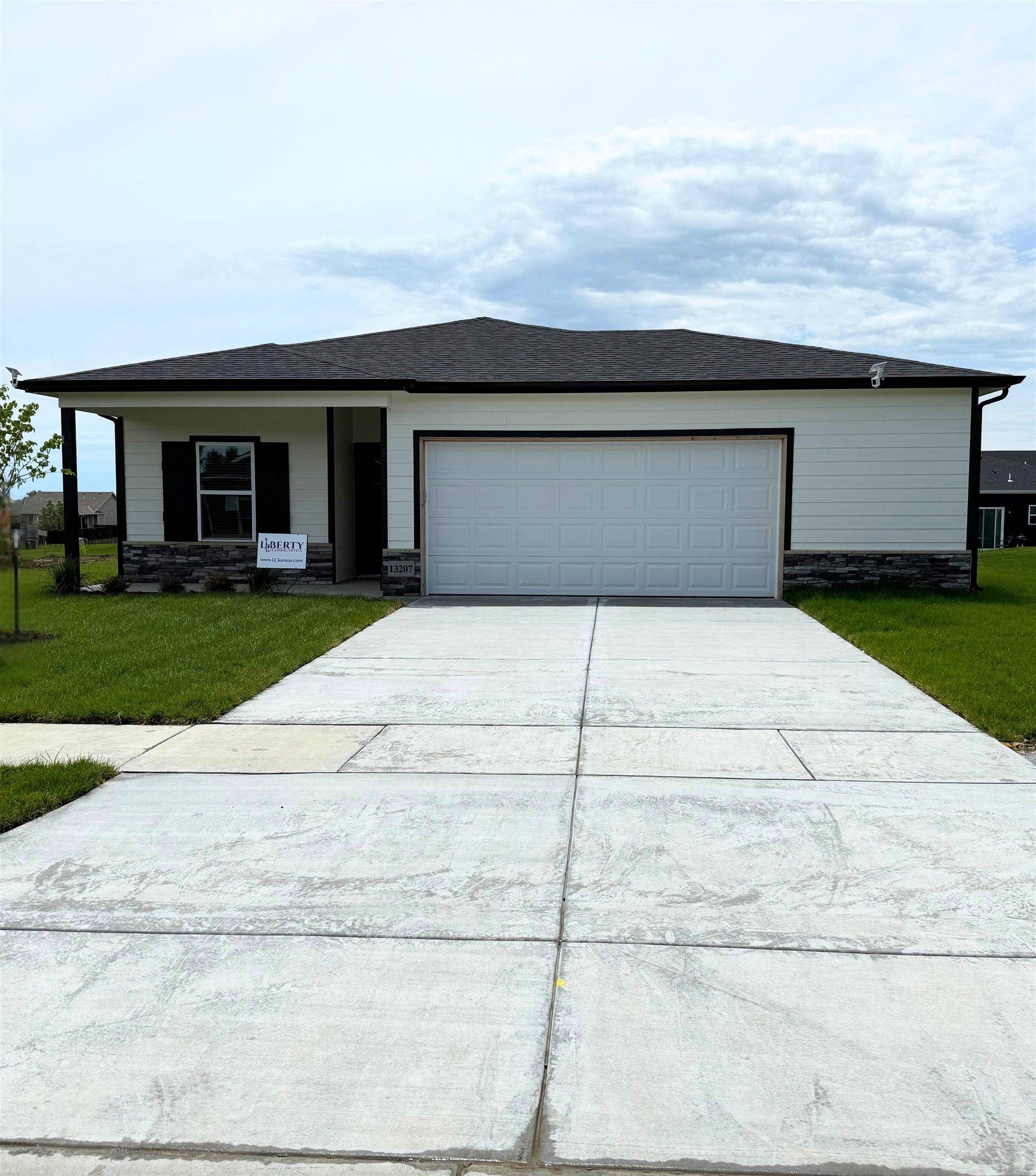 Wichita, KS 67230,13207 E Spring Valley St