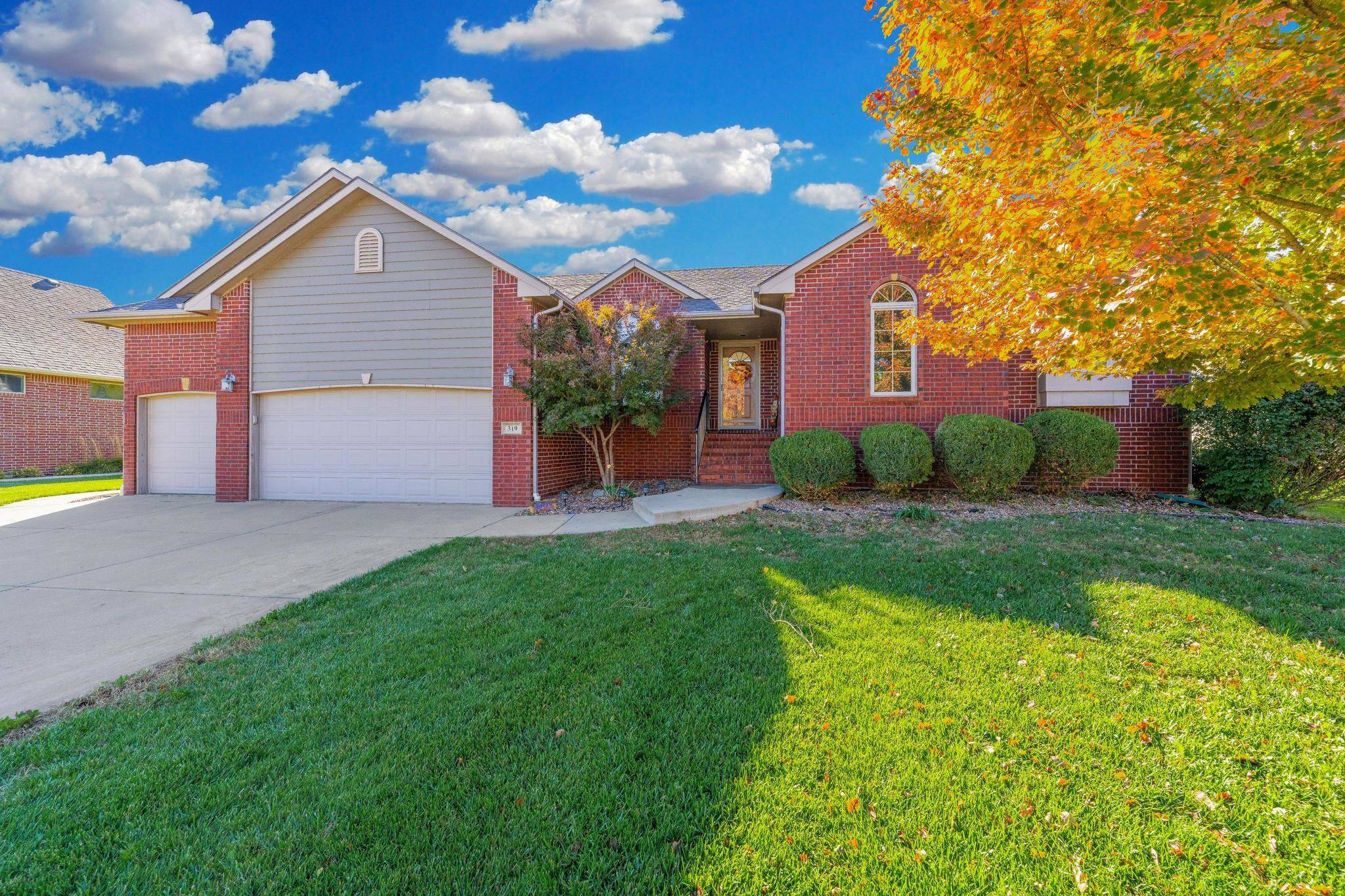 Cheney, KS 67025,319 Evergreen Ct