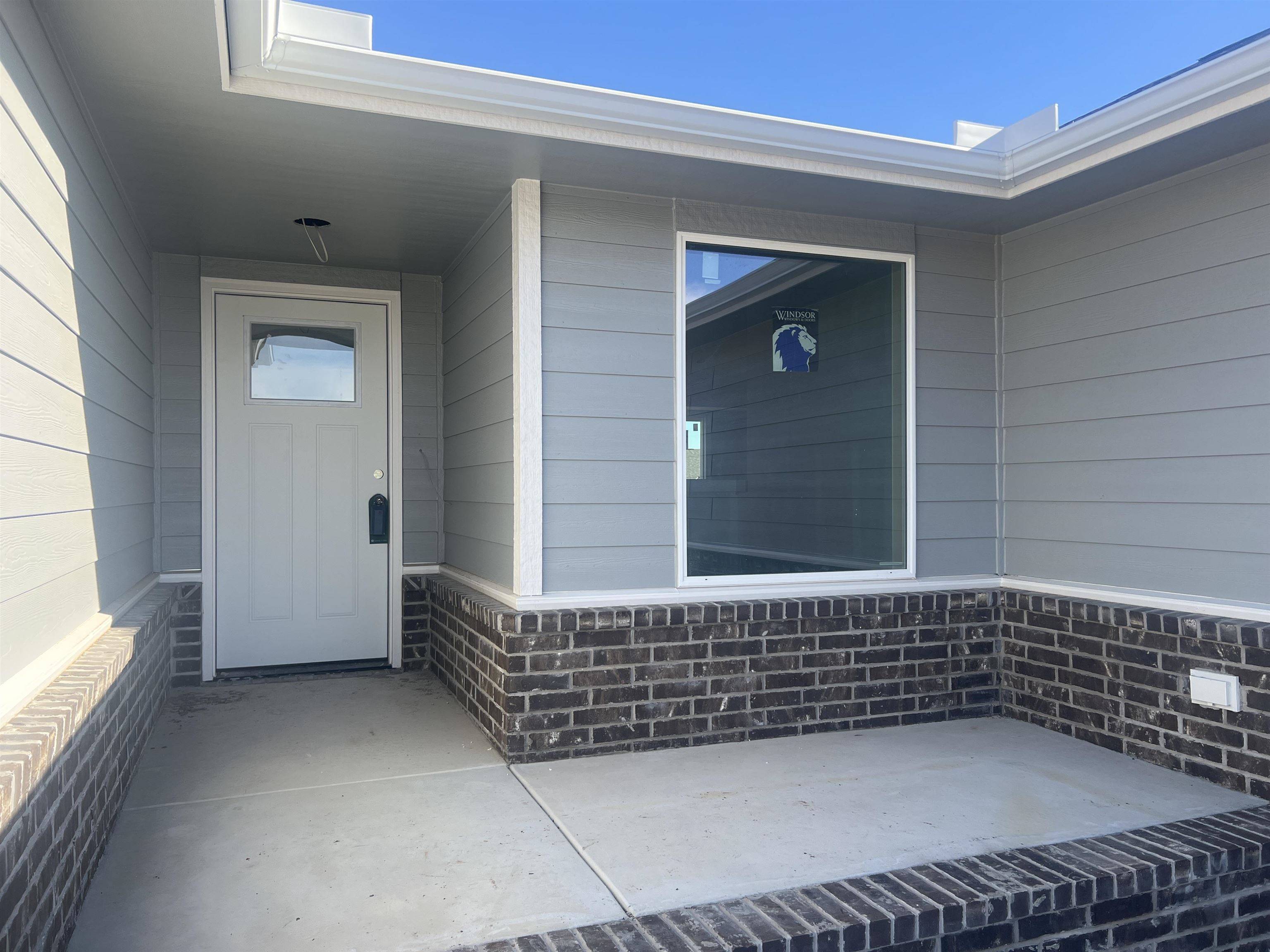 Wichita, KS 67235,2306 S Liberty Cir