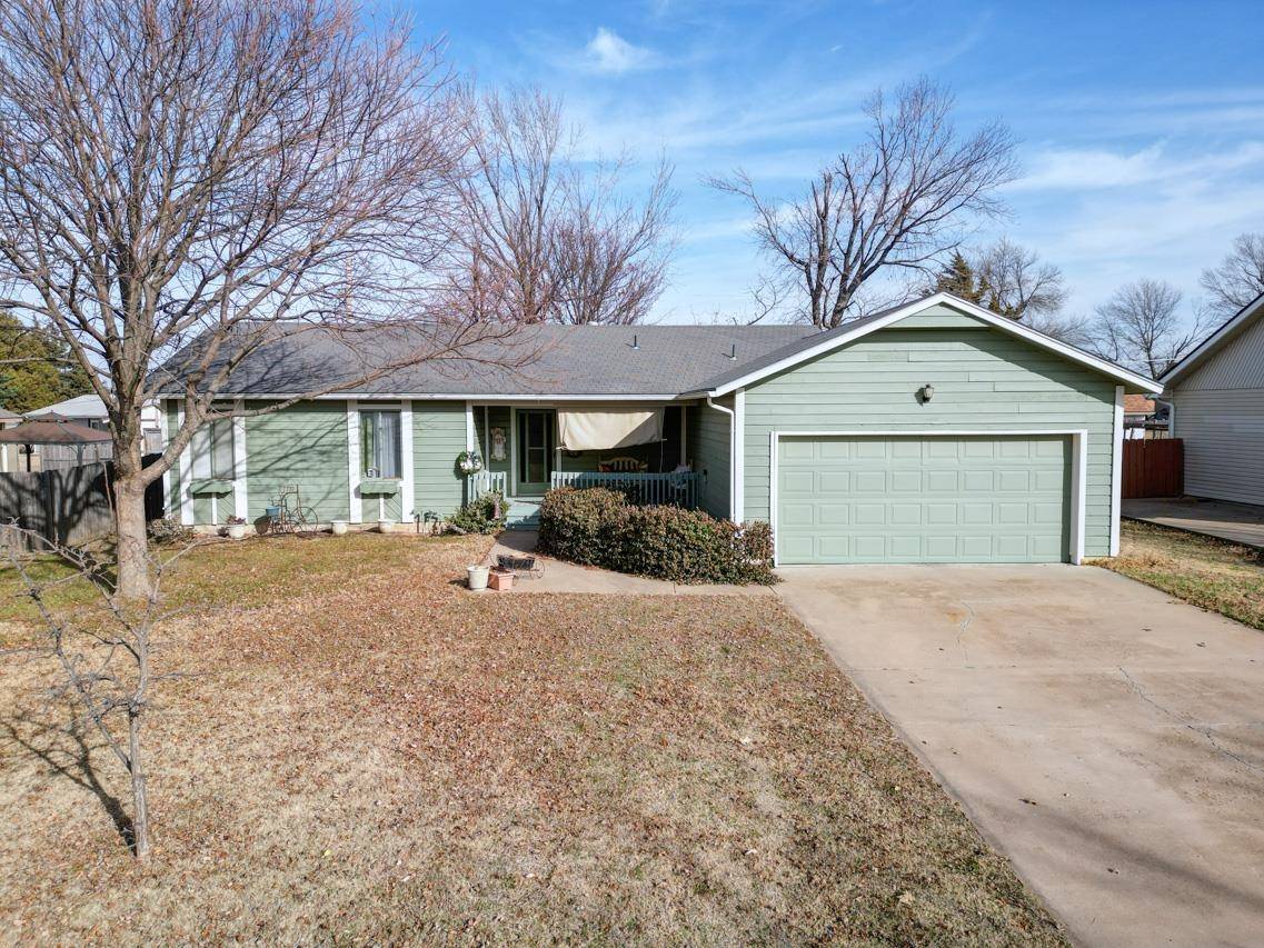 Winfield, KS 67156,20 Renfrew Rd