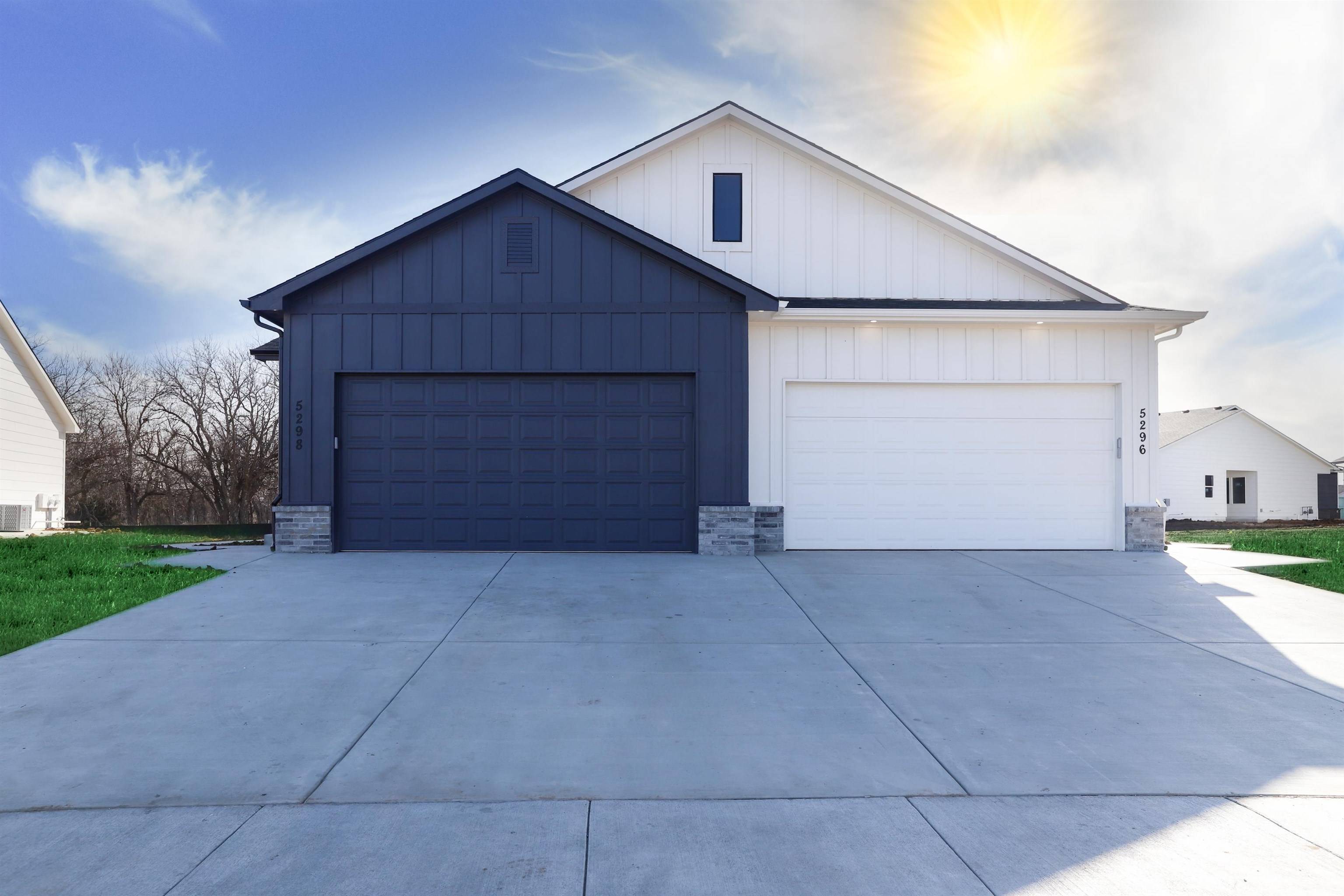 Bel Aire, KS 67220,5337 Pinecrest Ct N