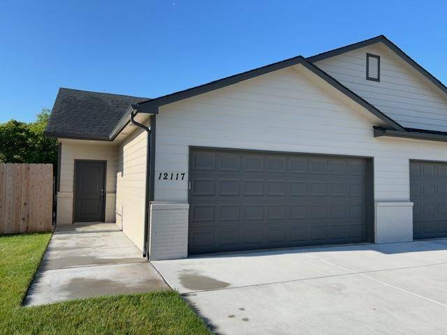Wichita, KS 67205,12117 W Shadow Lakes St