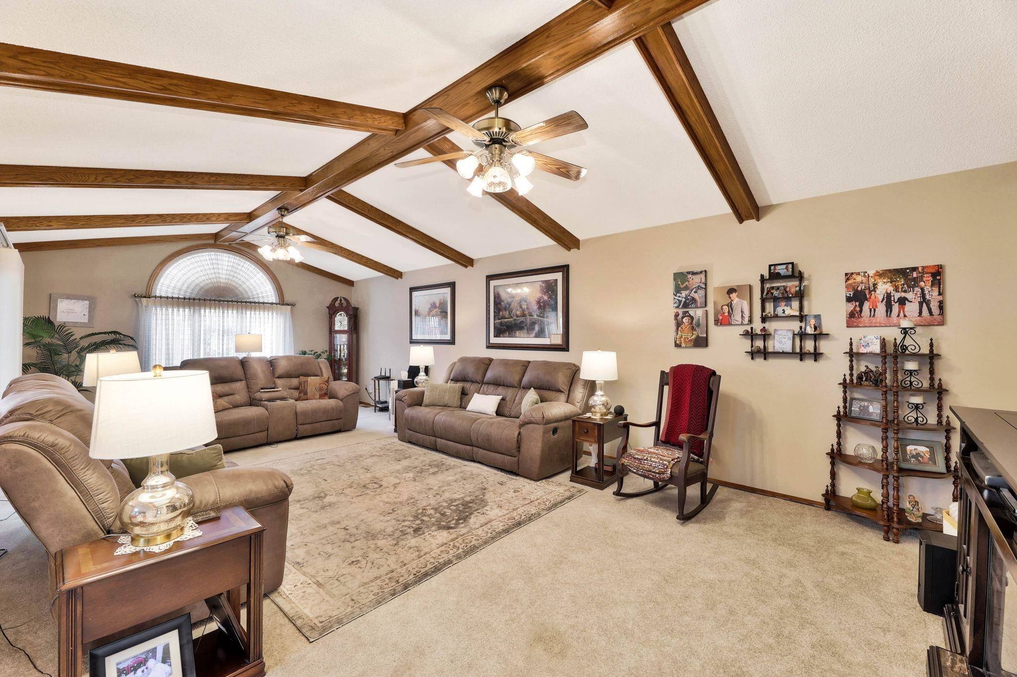 Augusta, KS 67010,28 N Lakeside Dr