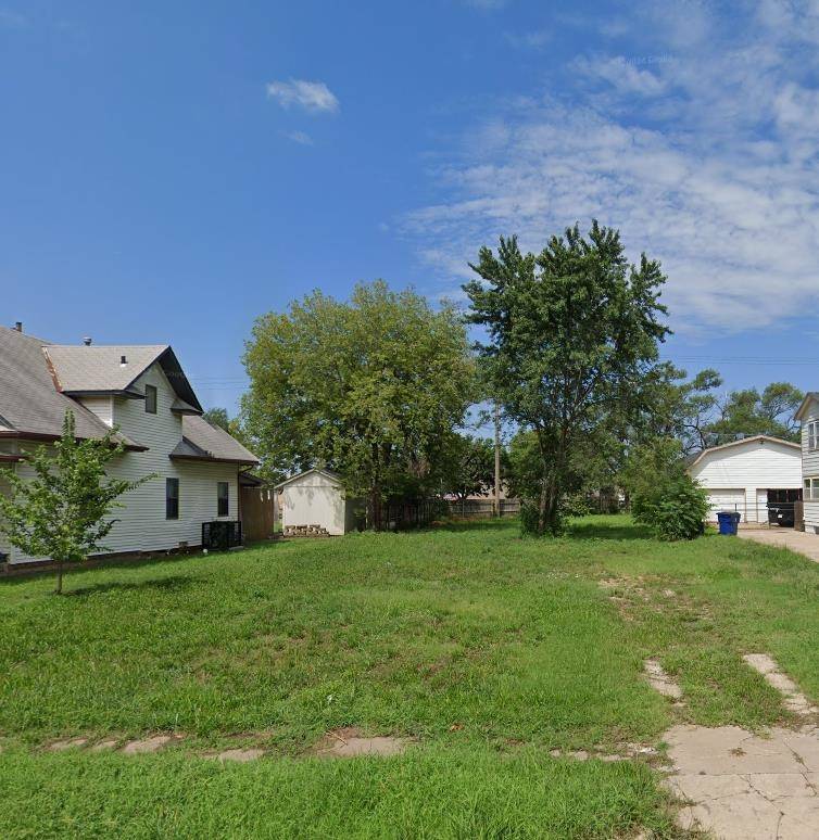 Wichita, KS 67211,1345 S Ida St