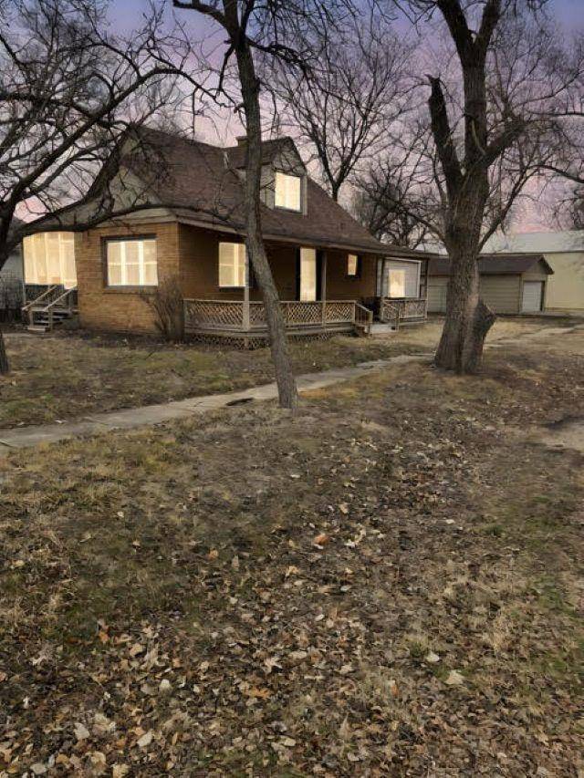 Galva, KS 67443,221 S Empire St