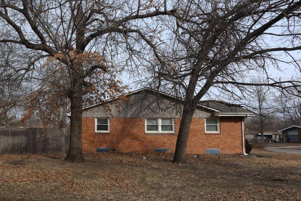 Wichita, KS 67212,9625 W Birch Ln