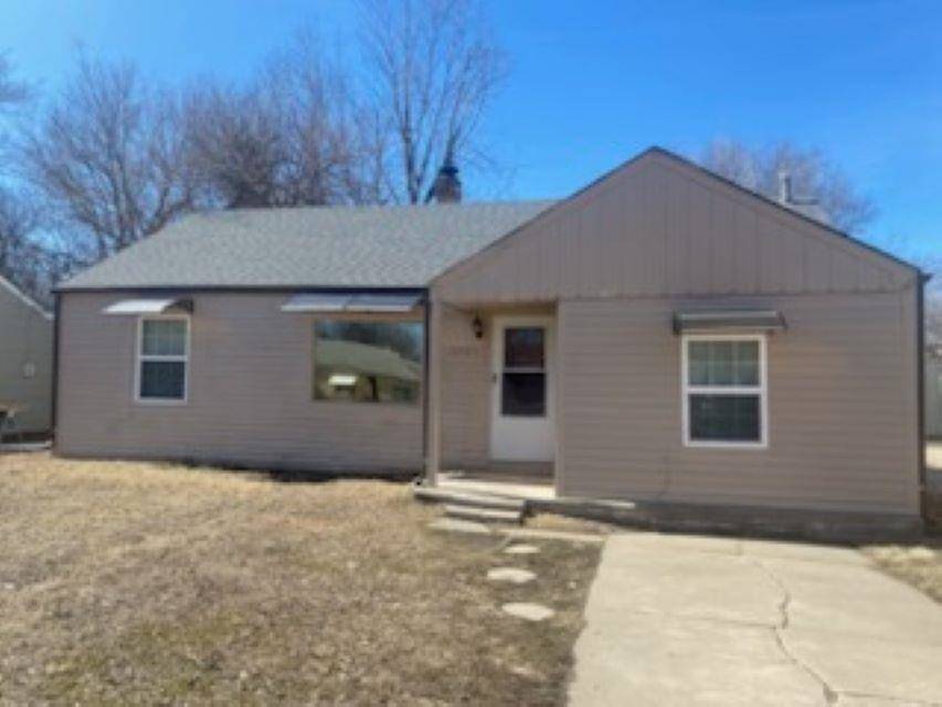 Wichita, KS 67216,2425 S Mosley St