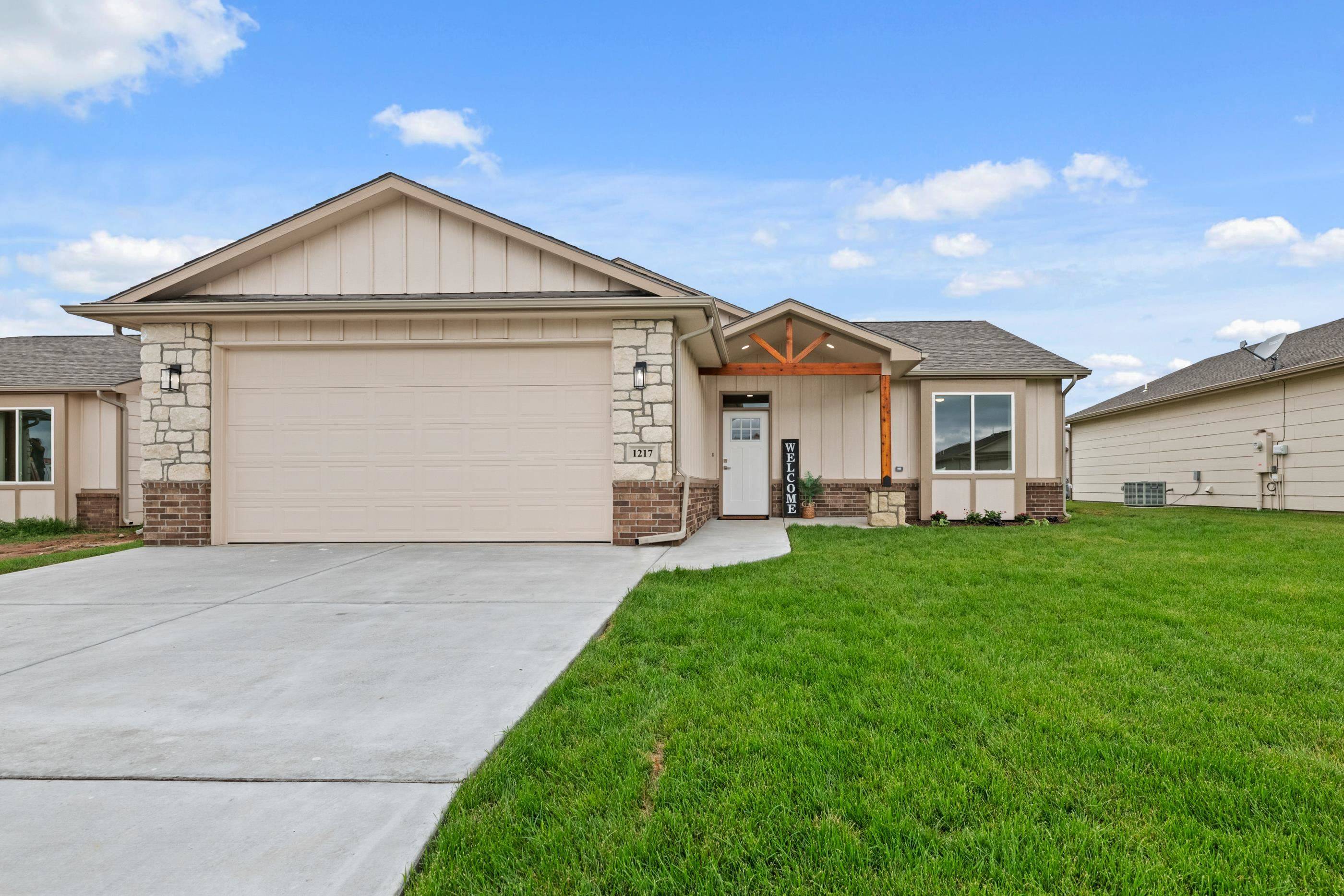Clearwater, KS 67026,1217 E Park Glen Ct