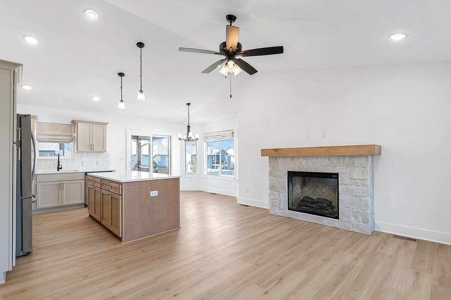 Bel Aire, KS 67226,8617 E Chris St