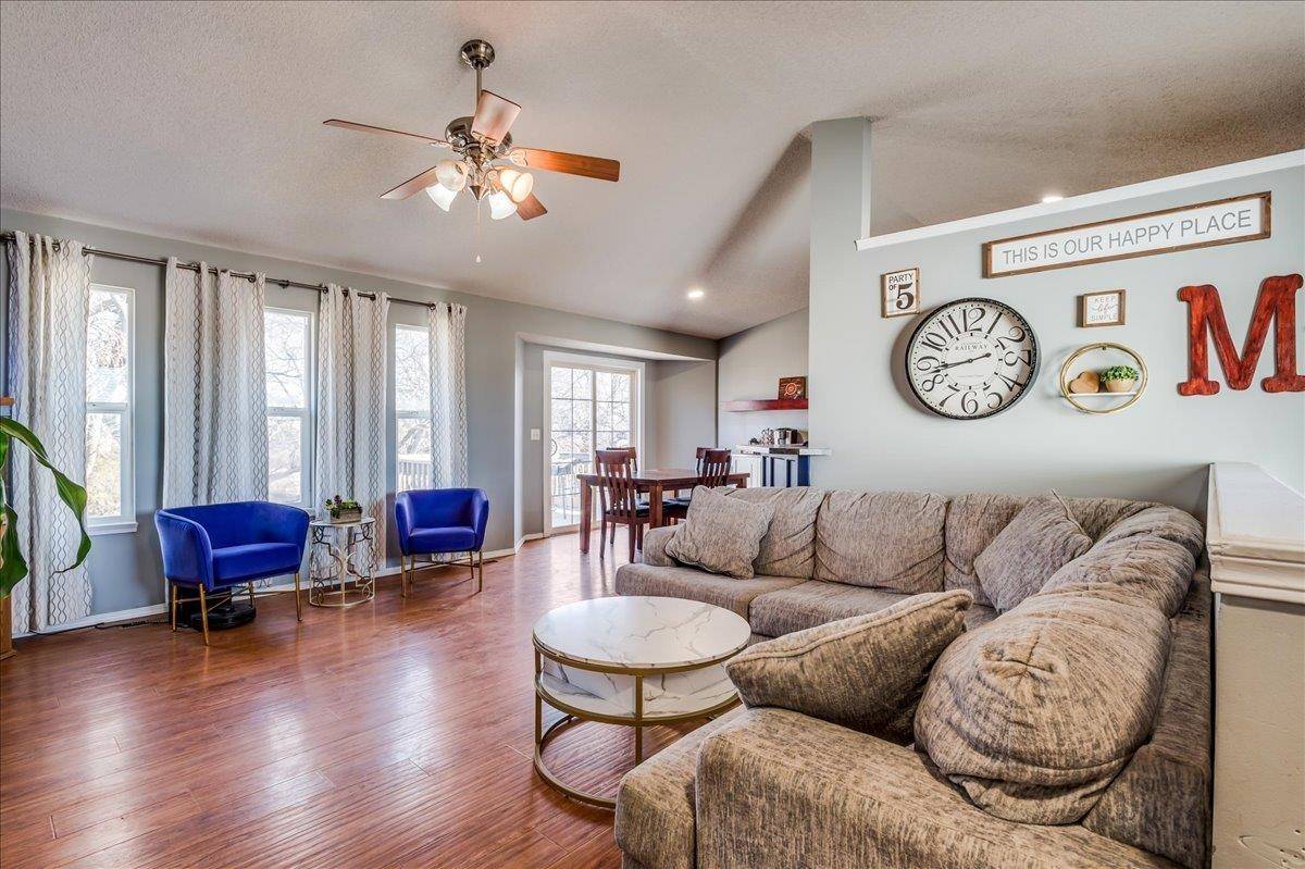 Wichita, KS 67215,10930 W Hollywood Ct