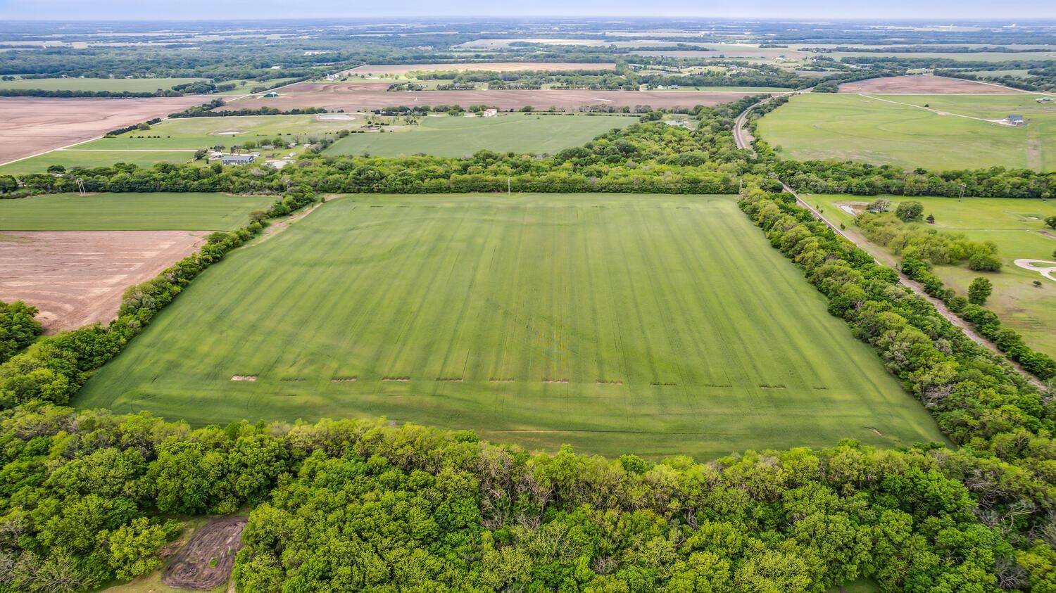 Mulvane, KS 67110,00 River Rd