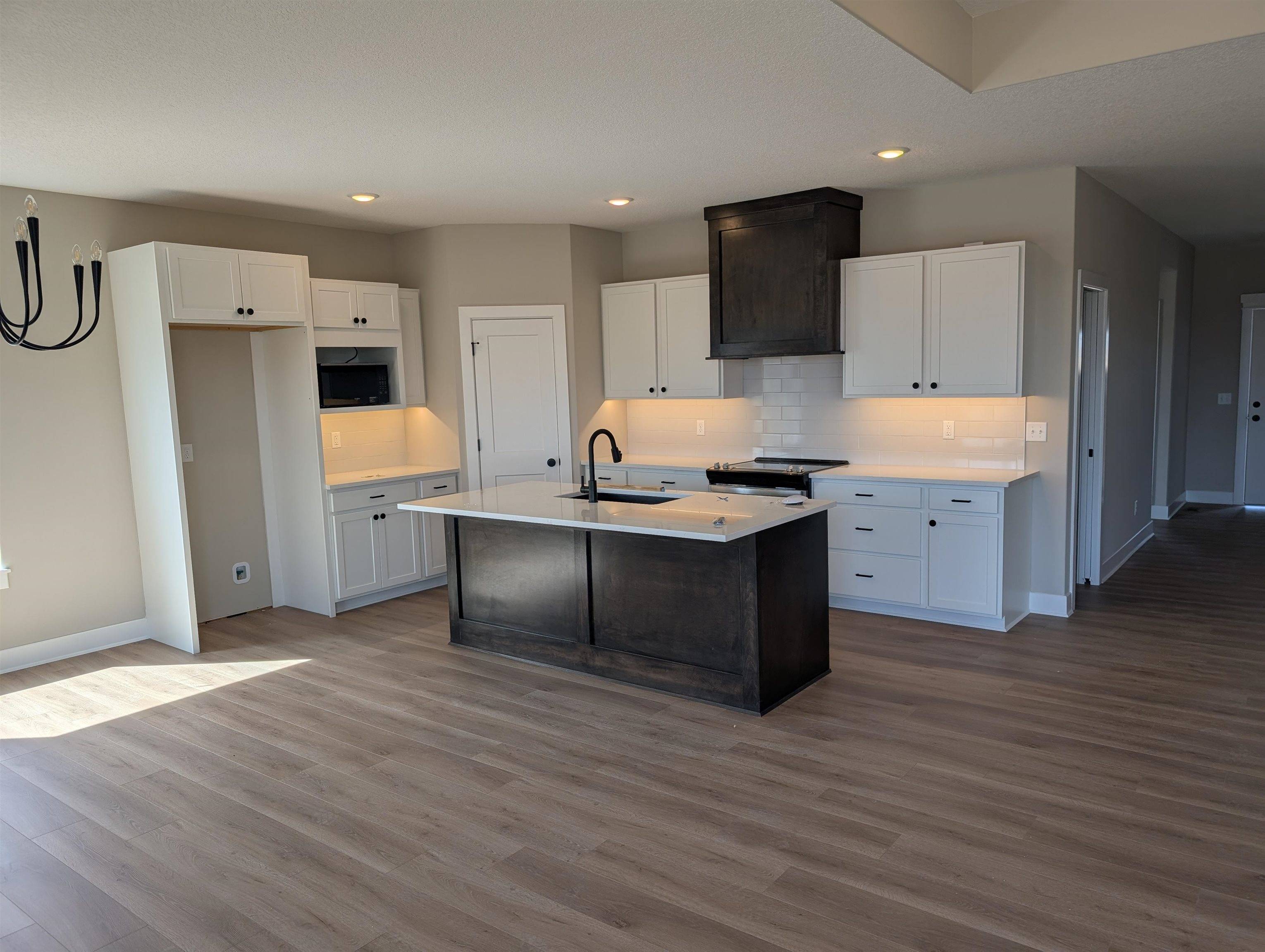 Newton, KS 67114,507 Glen Creek St