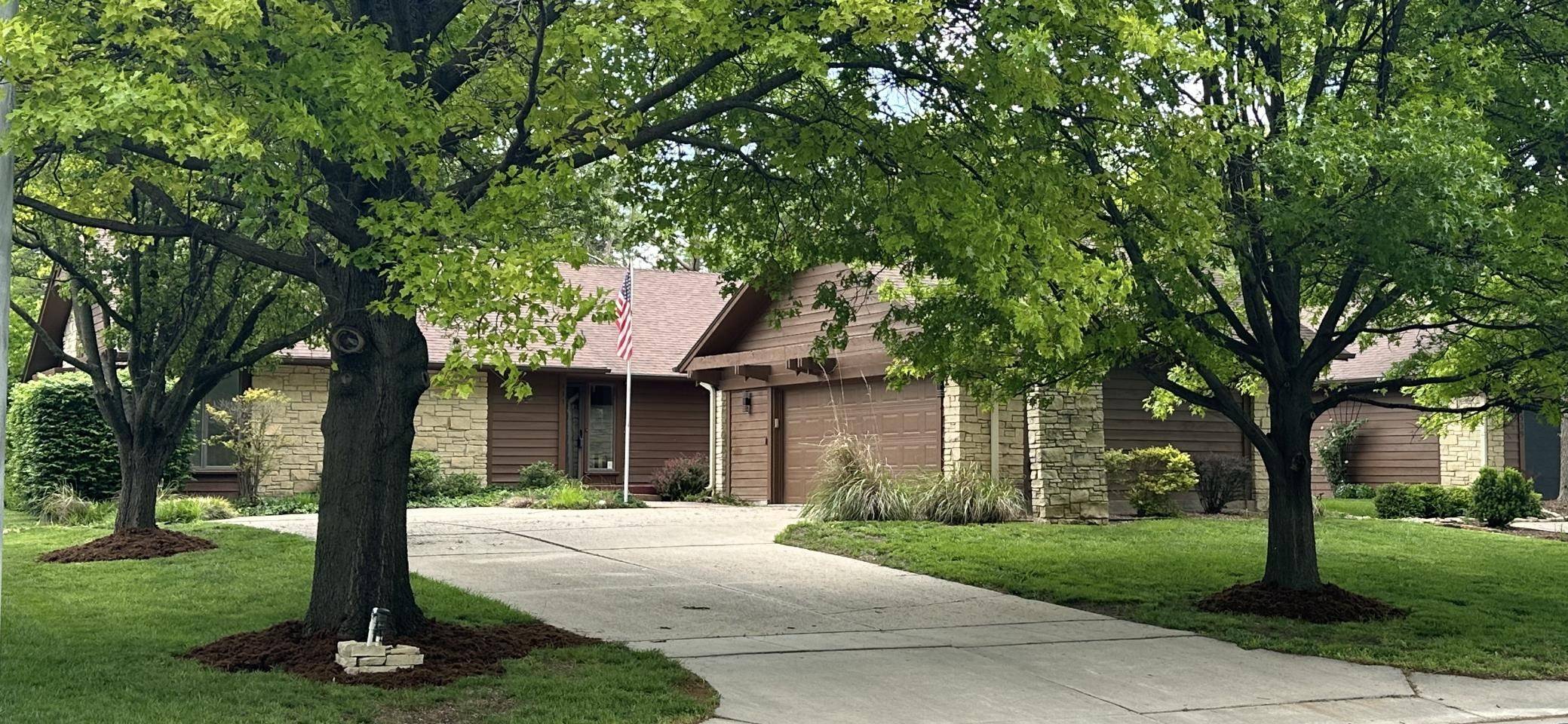 Wichita, KS 67230,537 Saint Andrews Dr