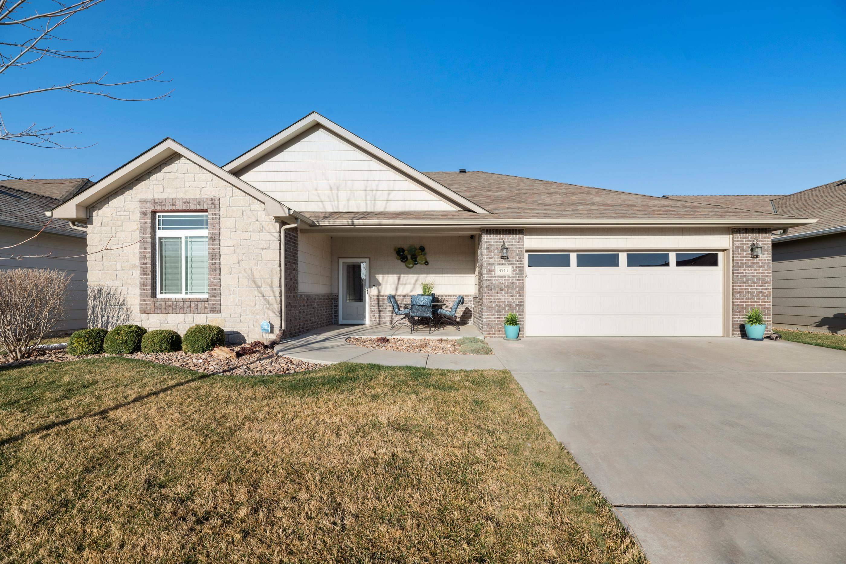 Wichita, KS 67205,3711 N Siena Lakes Cir