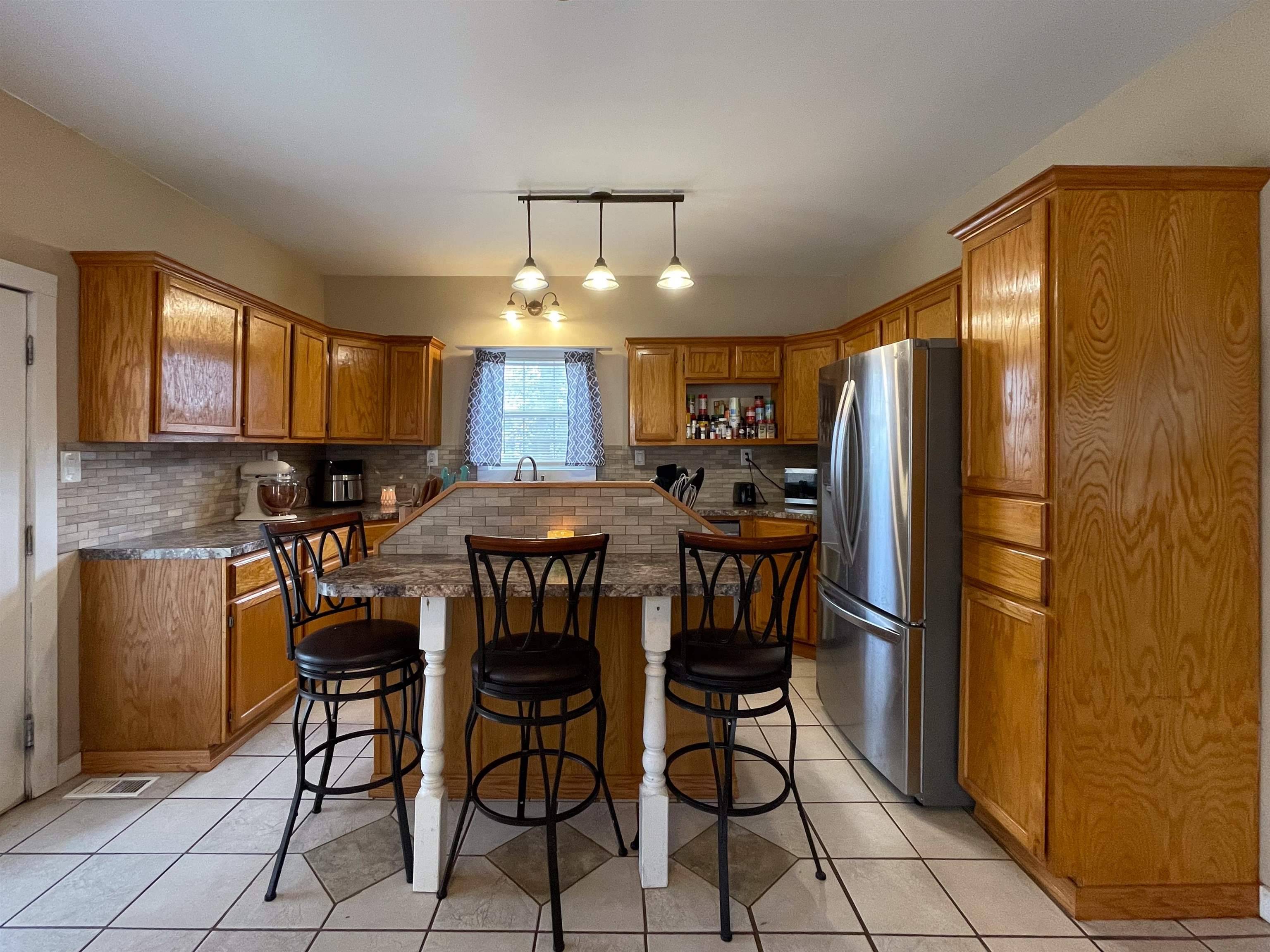 Winfield, KS 67156,1419 Menor St